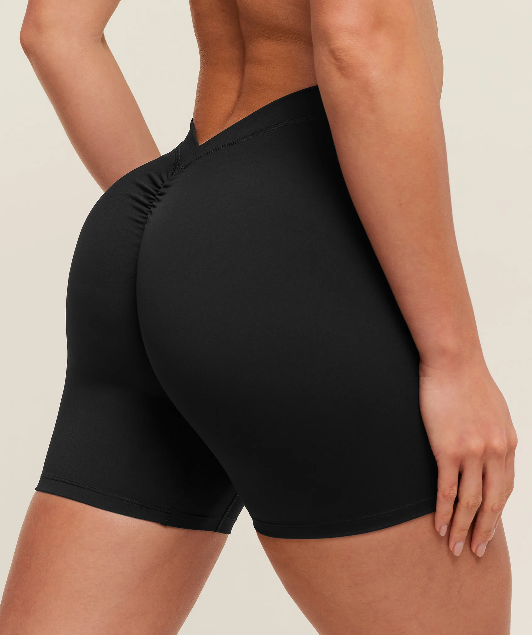 Gymshark Lifting Dipped Waistband Shorts - Black - Image 5