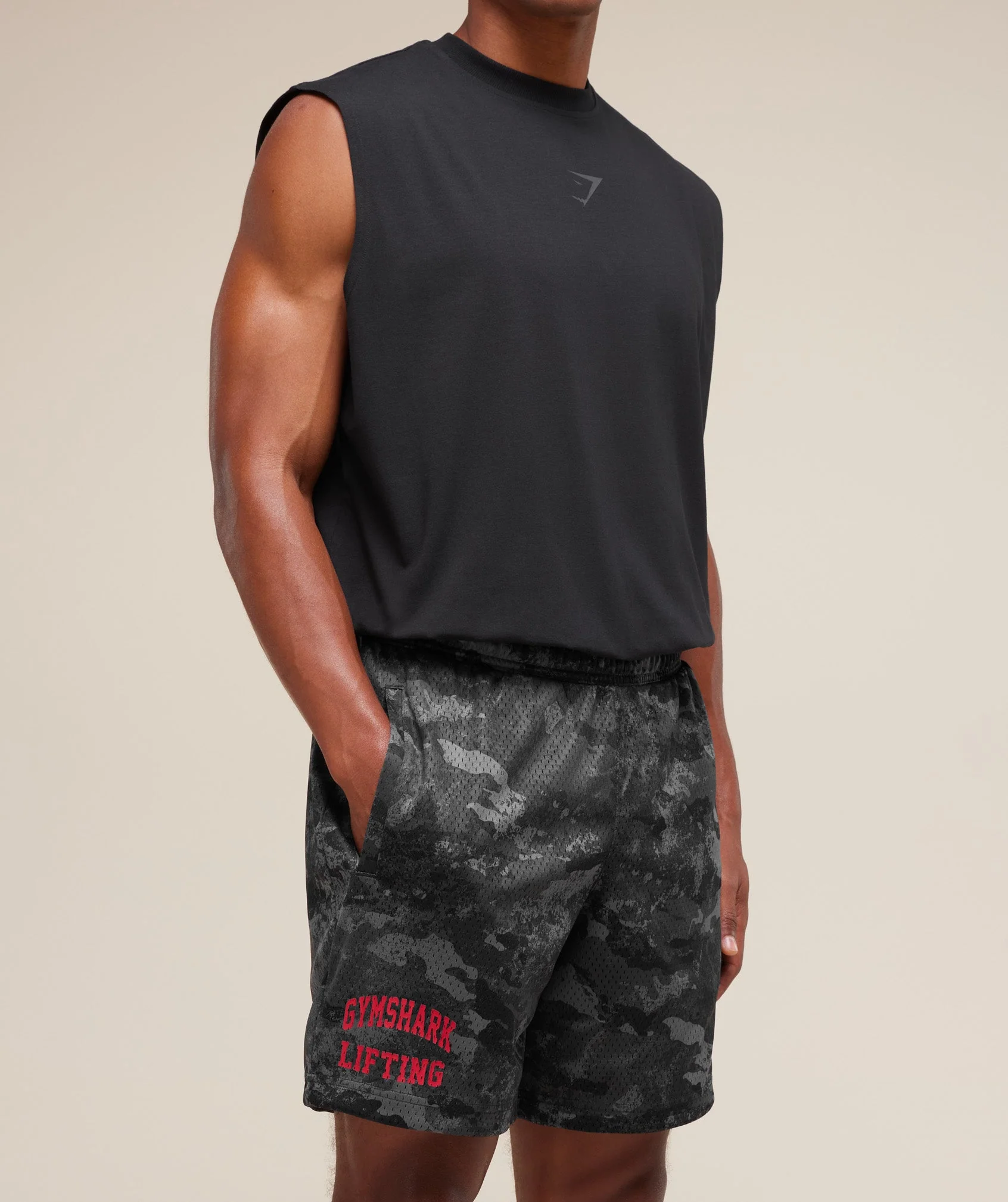 Gymshark Lifting Mesh 7" Shorts - Graphite Grey - Image 4