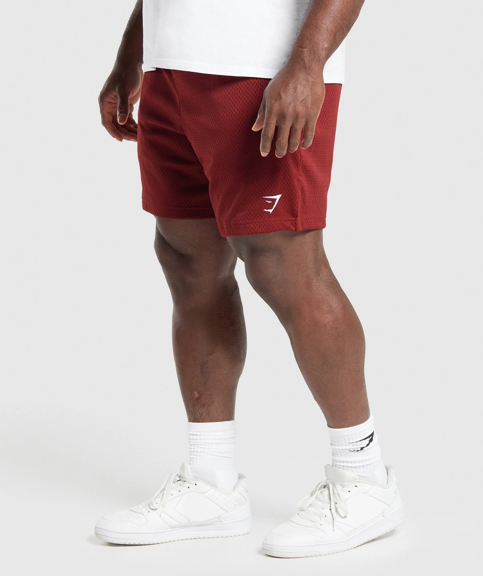 Gymshark Lifting Mesh 7" Shorts - Sets Red - Image 4