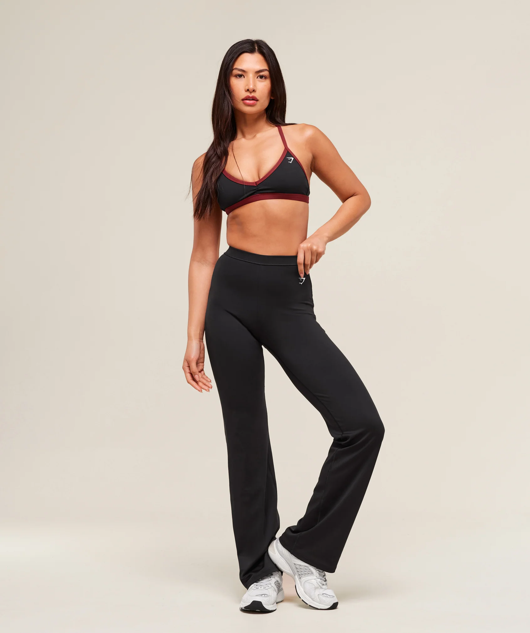 Gymshark Minimal Sports Bra - Black/Sets Red - Image 3