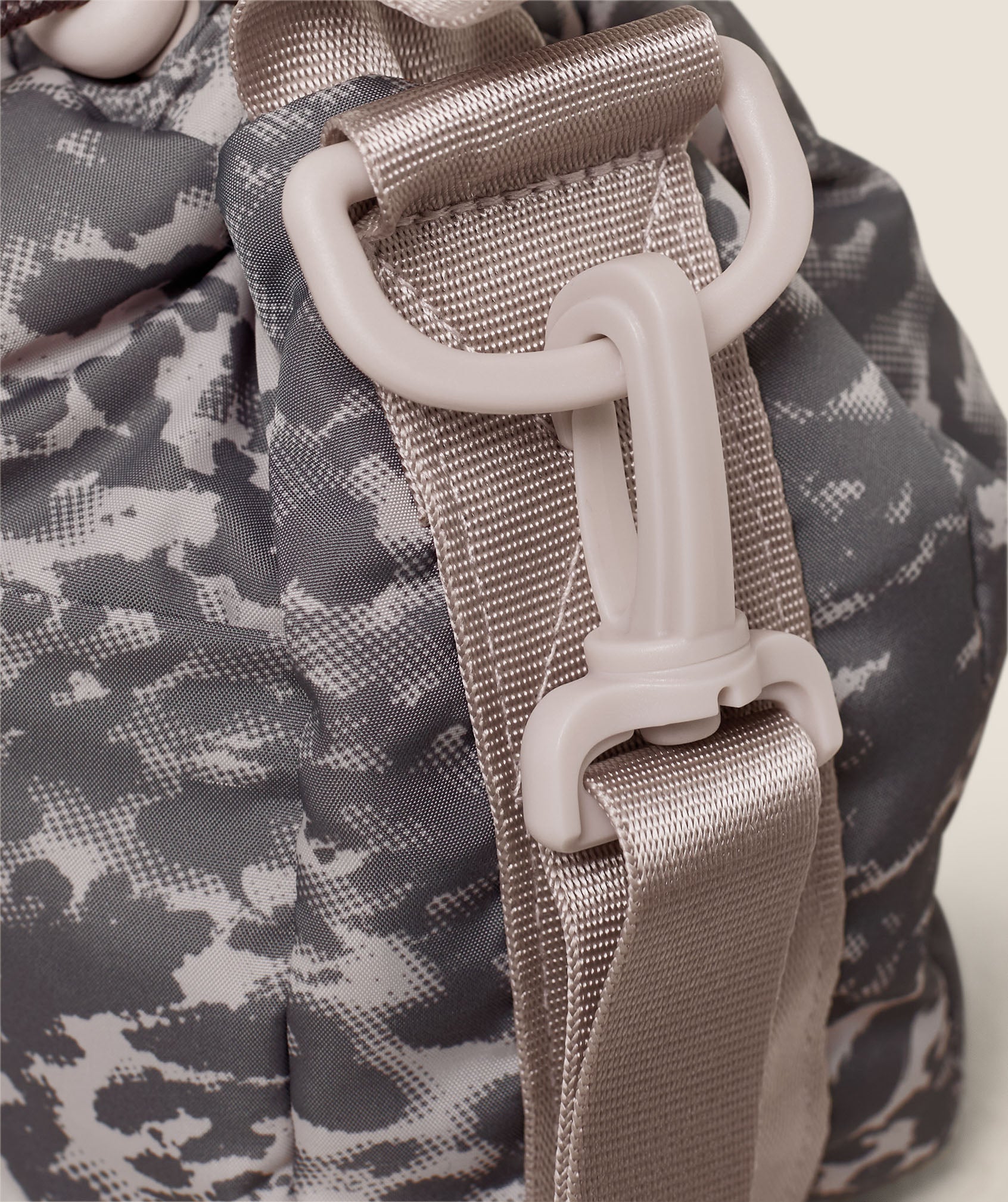 Gymshark Mode Crossbody - Dusk Pink - Image 5
