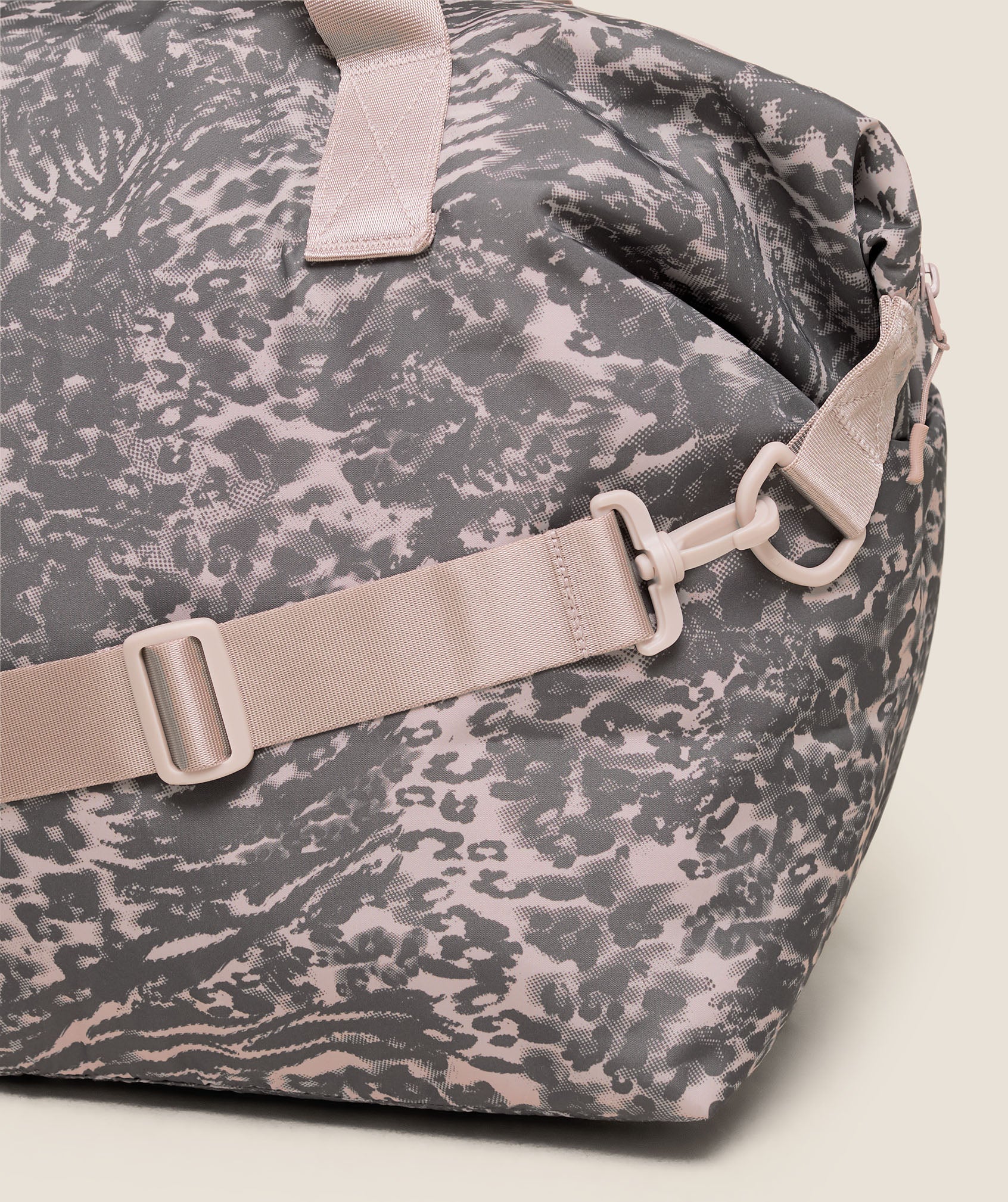 Gymshark Mode Duffle Bag - Dusk Pink - Image 3