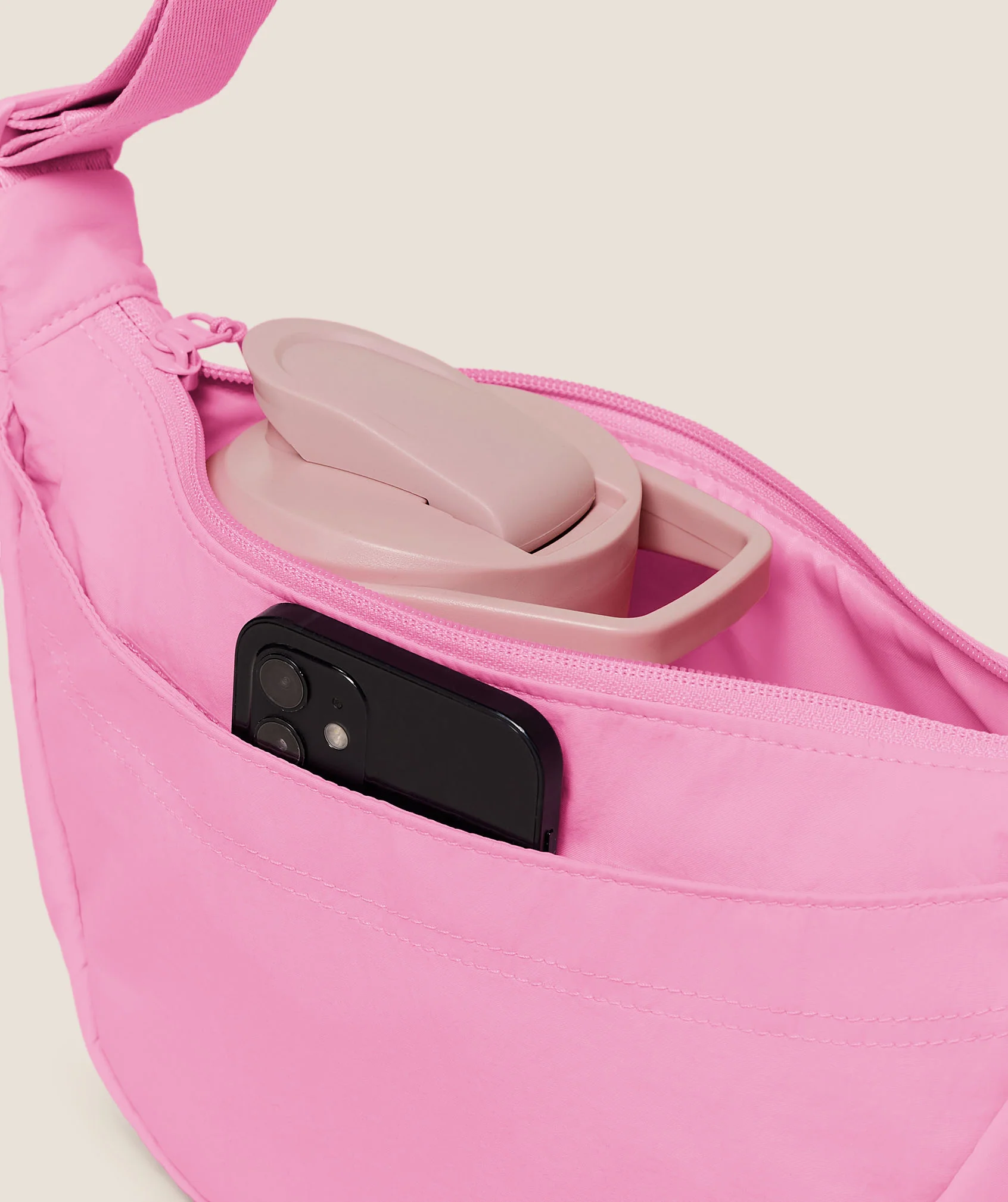 Gymshark Pleat Crossbody - Focus Pink - Image 2