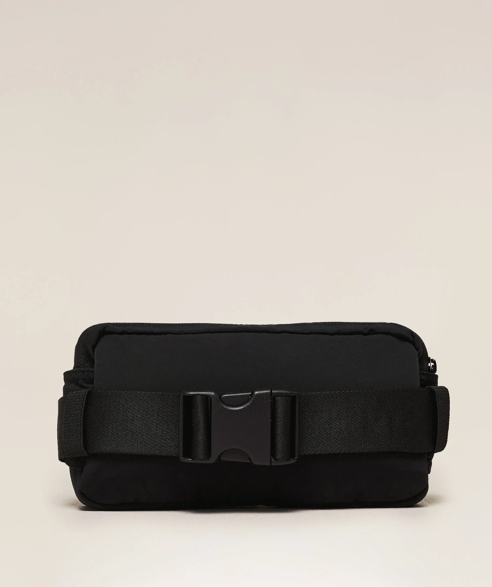 Gymshark Pleat Sling Bag - Black - Image 2