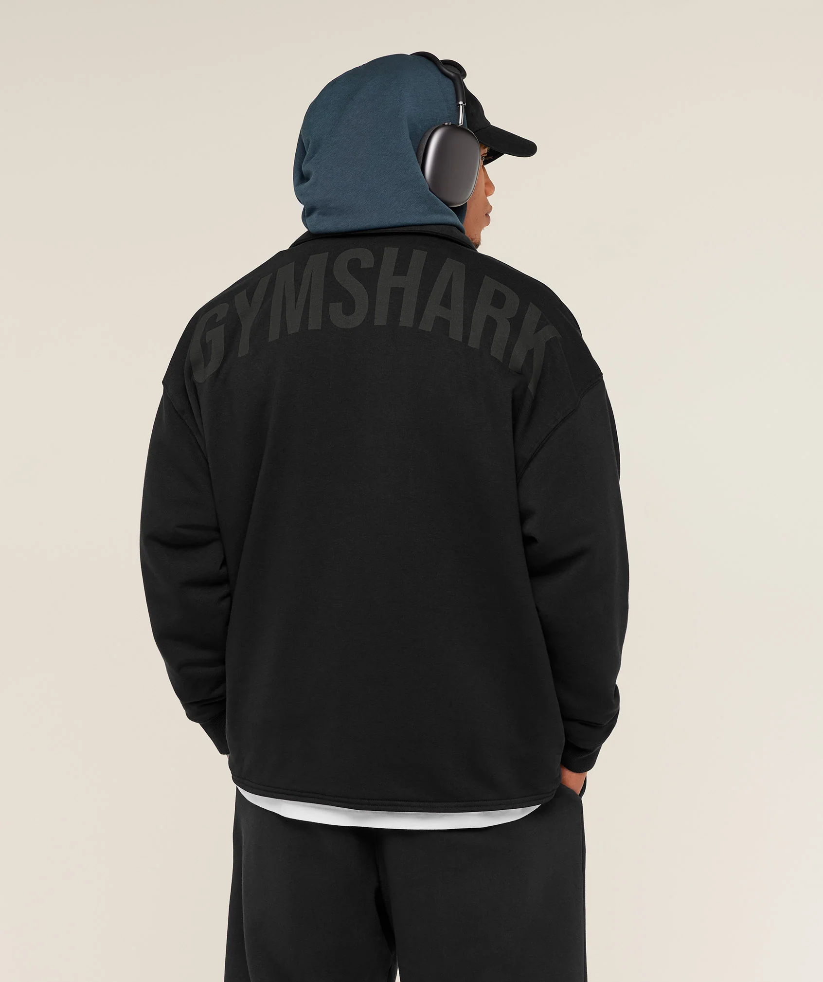 Gymshark Power Coach Jacket - GS Black/GS Asphalt Grey - Image 2