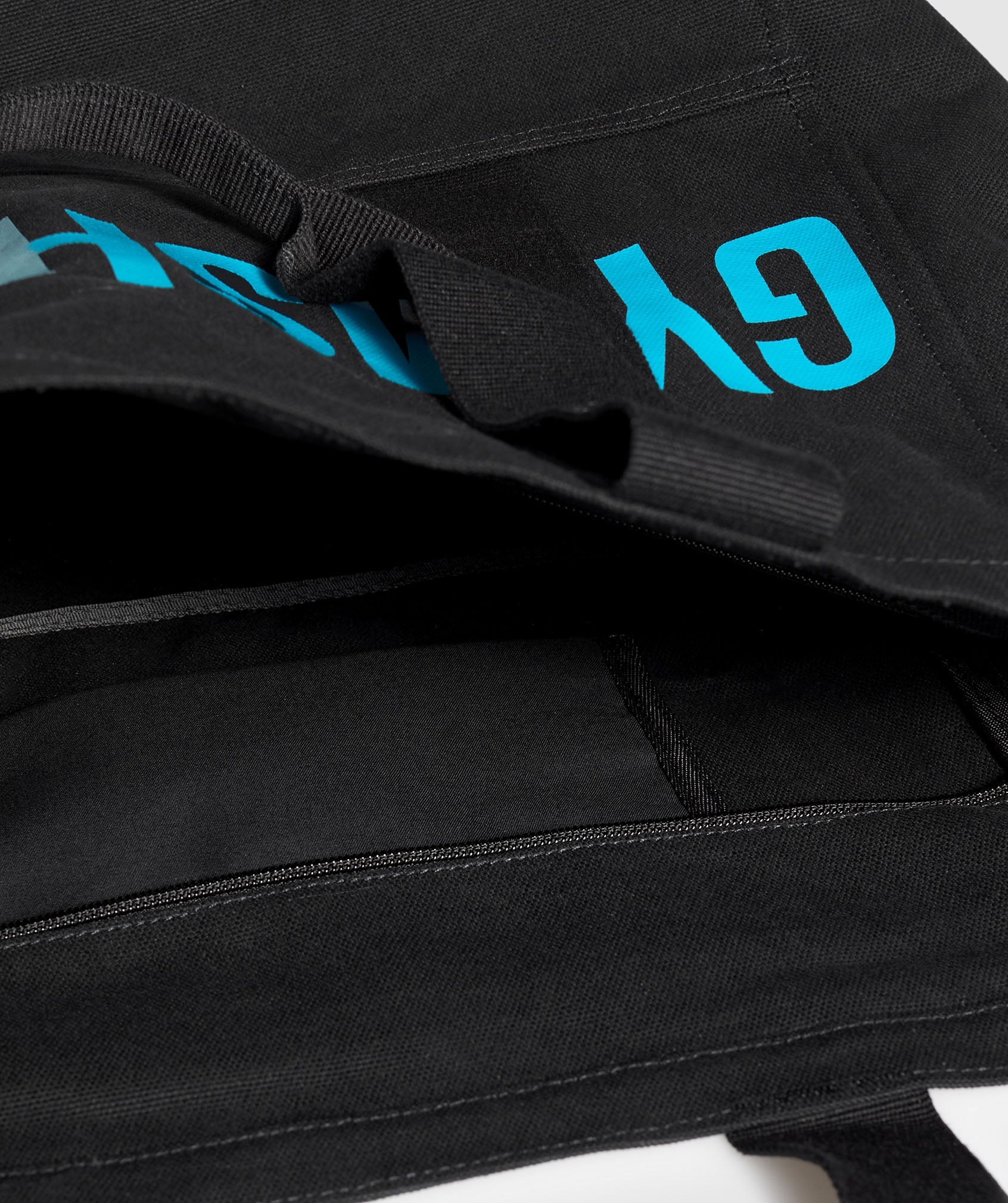 Gymshark Power Tote - Black/Brand Blue - Image 4
