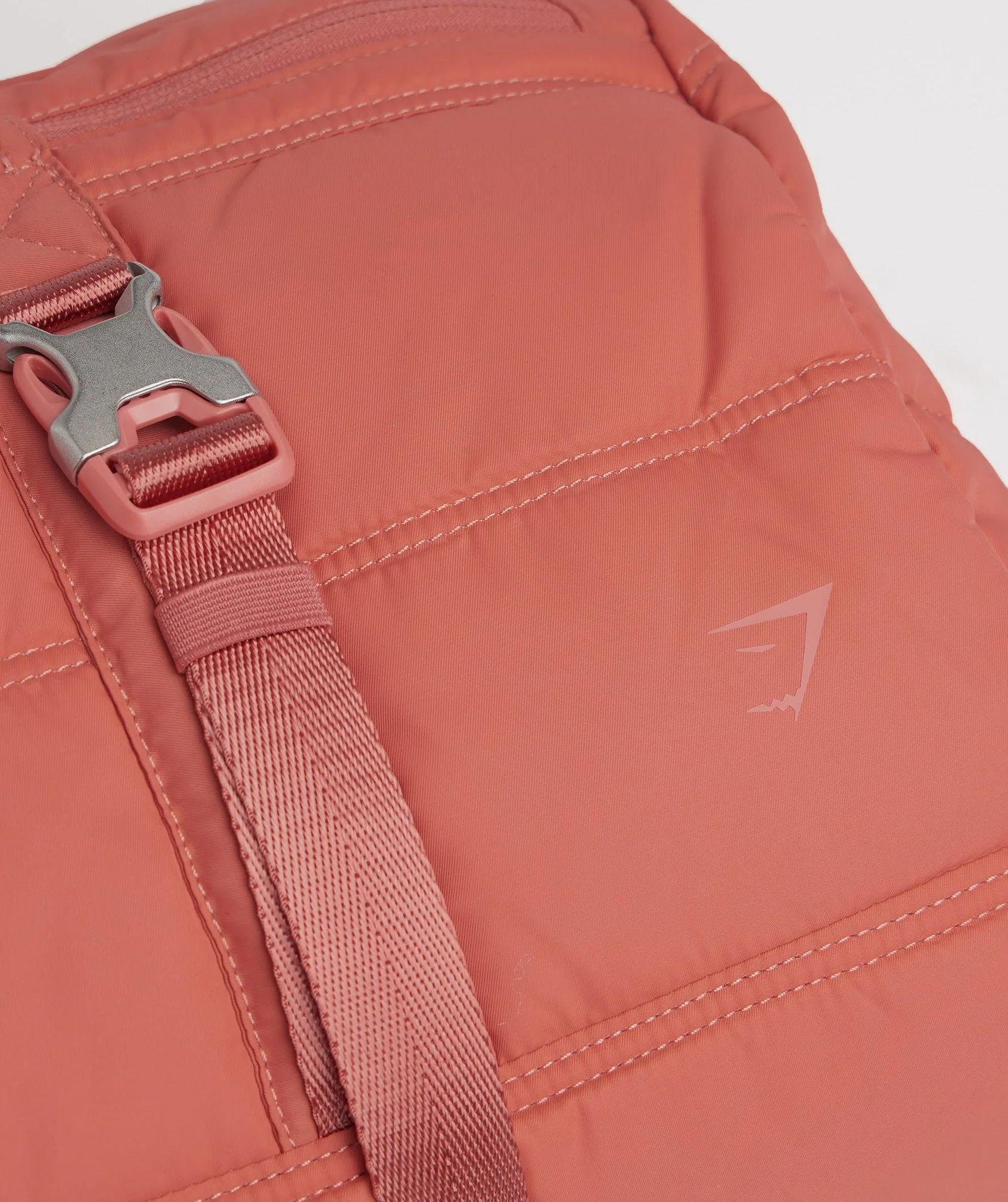 Gymshark Premium Lifestyle Barrel Bag - Terracotta Pink - Image 3