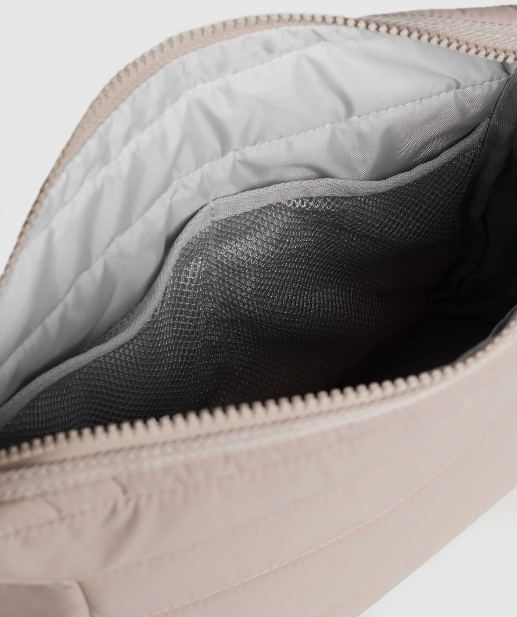 Gymshark Premium Lifestyle Washbag - Stone Pink - Image 2