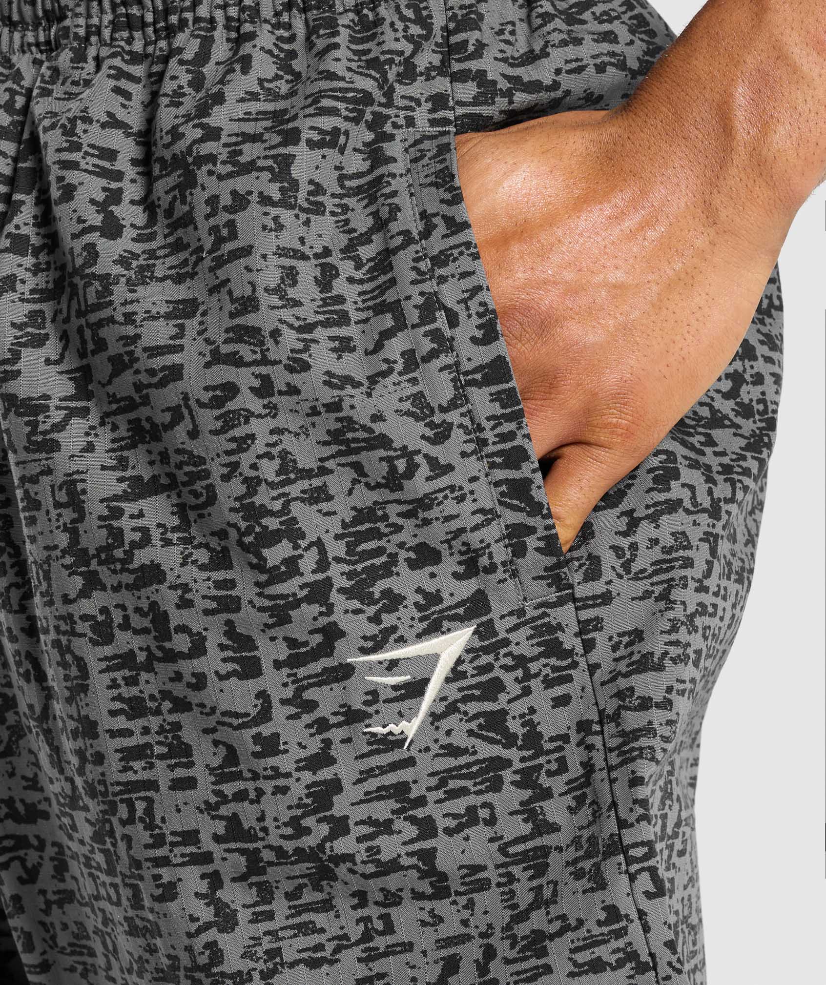 Gymshark Printed Pumper Pants - Pitch Grey - Image 7