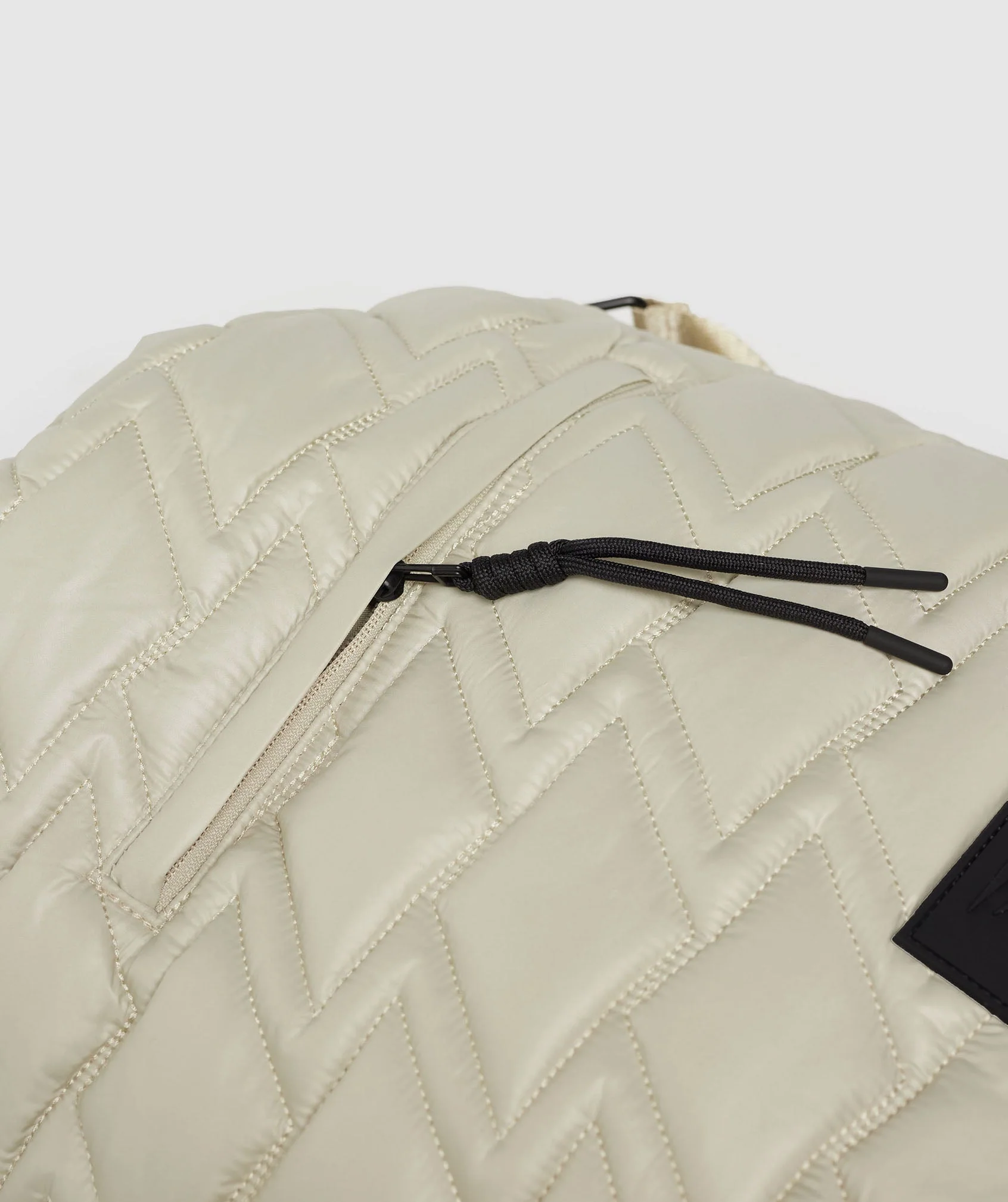 Gymshark Quilted Yoga Tote - Sandy Brown - Image 6