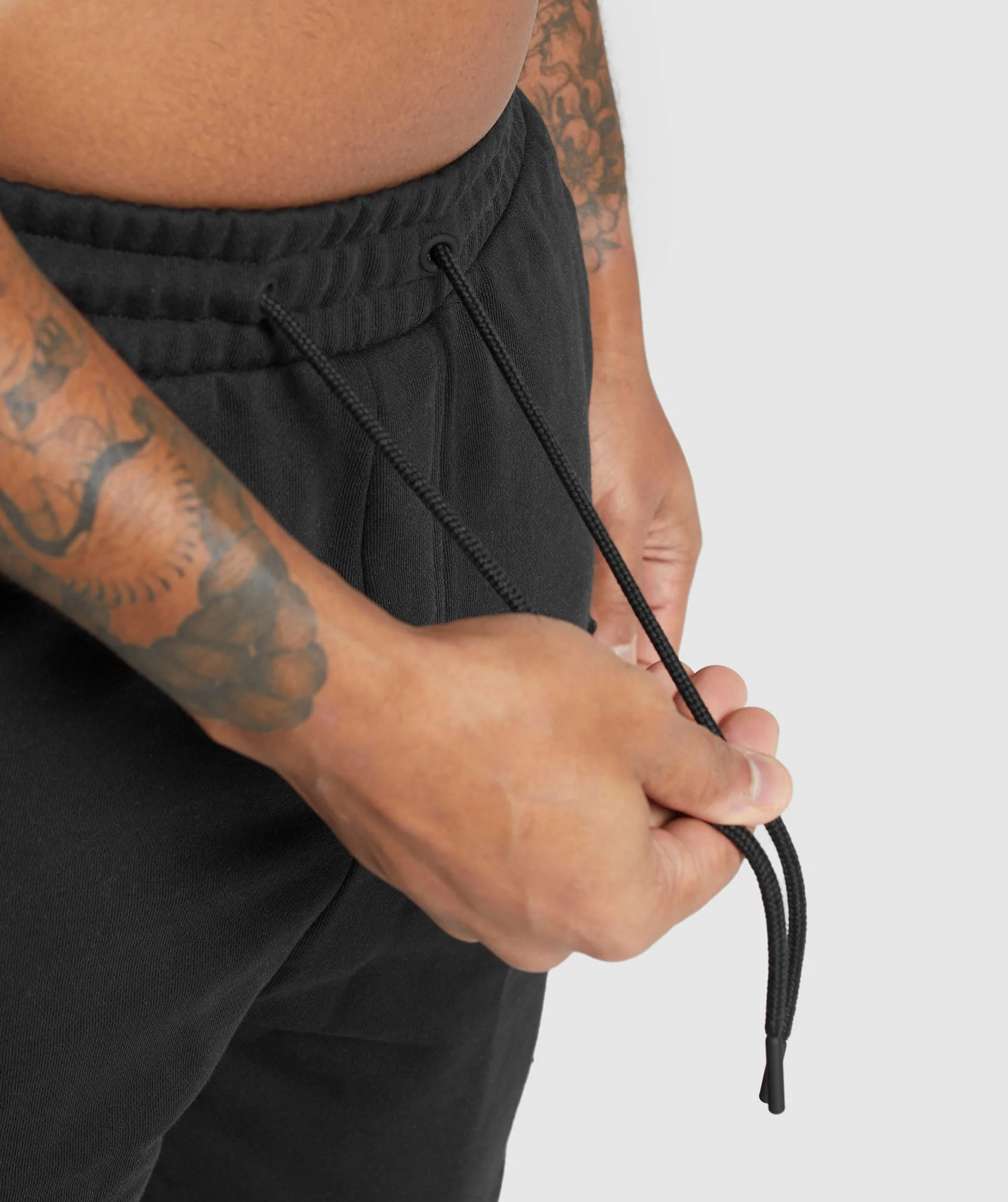 Gymshark Rest Day Essentials Cargo 7" Shorts - Black - Image 6