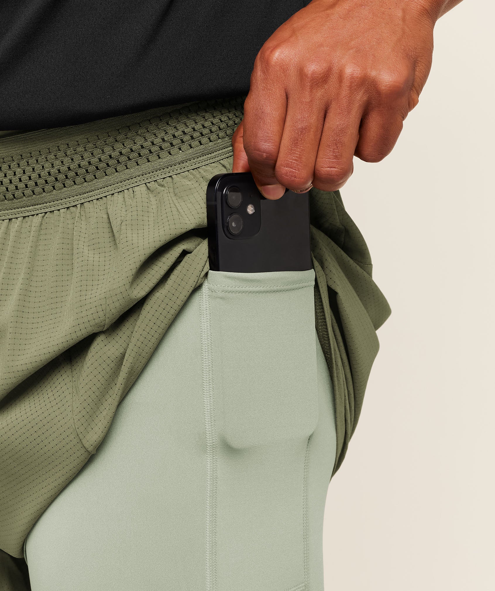 Gymshark Running 4" 2in1 Shorts - Grounded Green / Haze Green - Image 6
