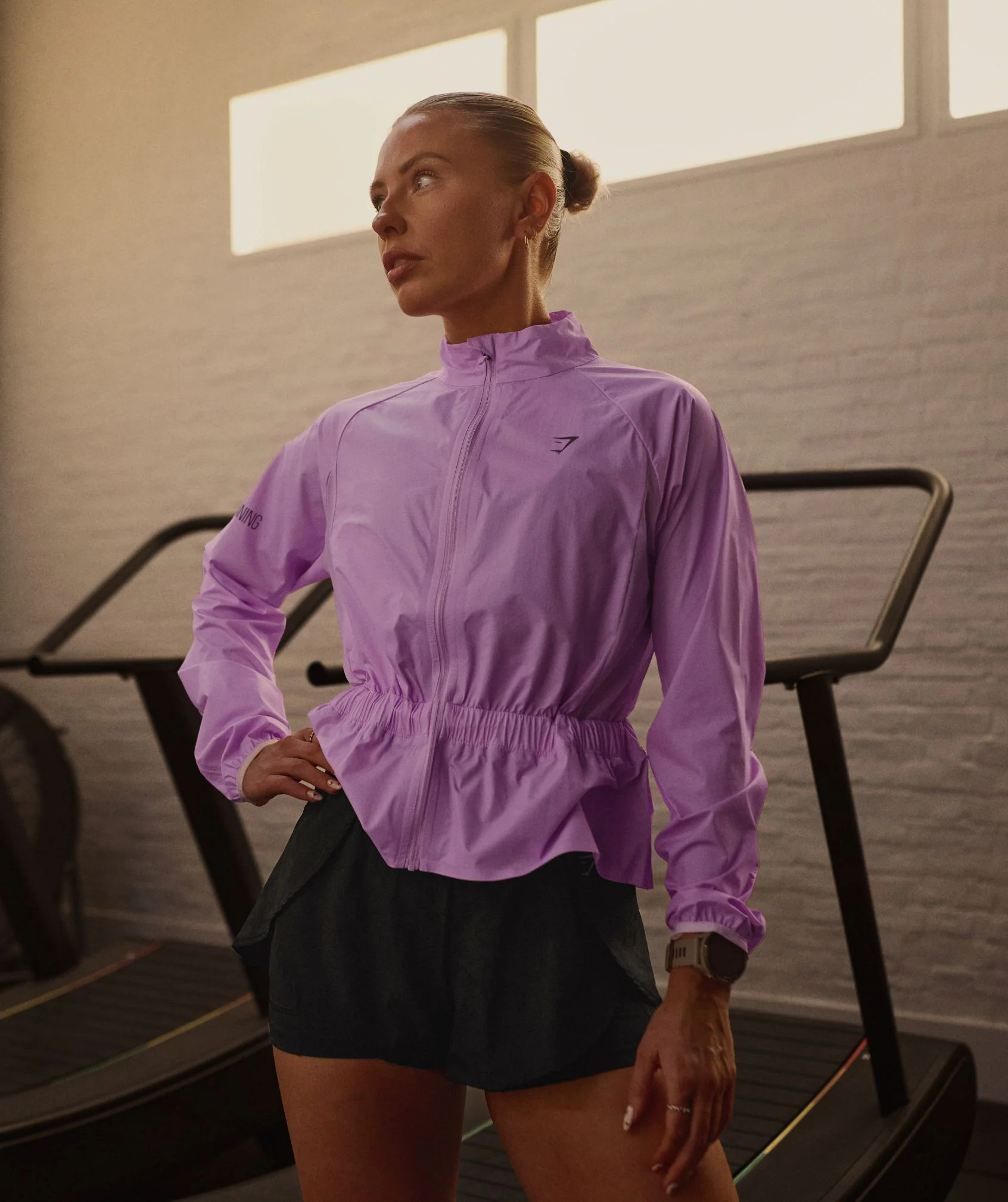 Gymshark Running Elite 4" Loose Fit Shorts - Black - Image 2