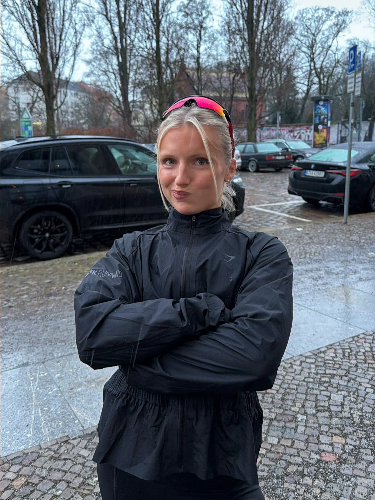 Gymshark Running Elite Windproof Jacket - Black - Image 2