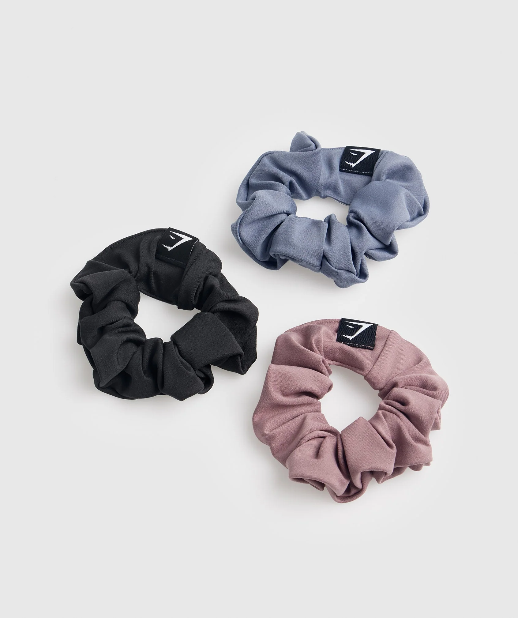 Gymshark Scrunchies 3pk - Black/Maroon/Evening Blue - Image 2