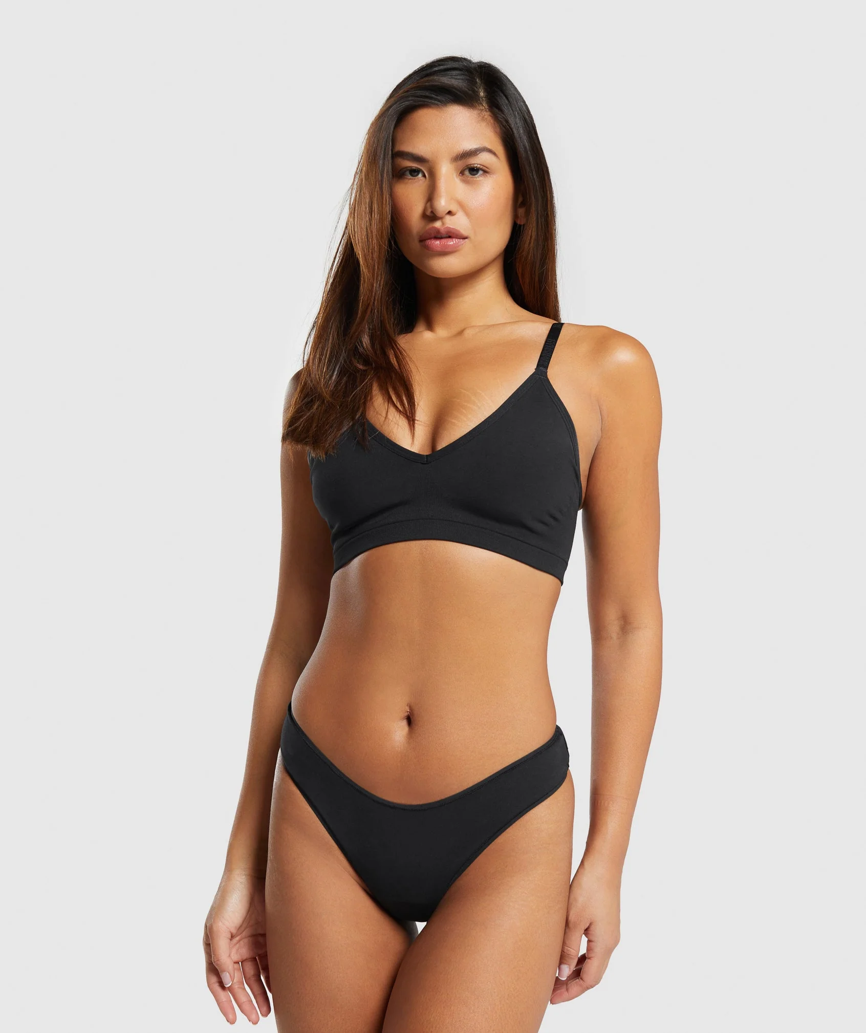 Gymshark Seamless V Neck Bralette - Black - Image 4