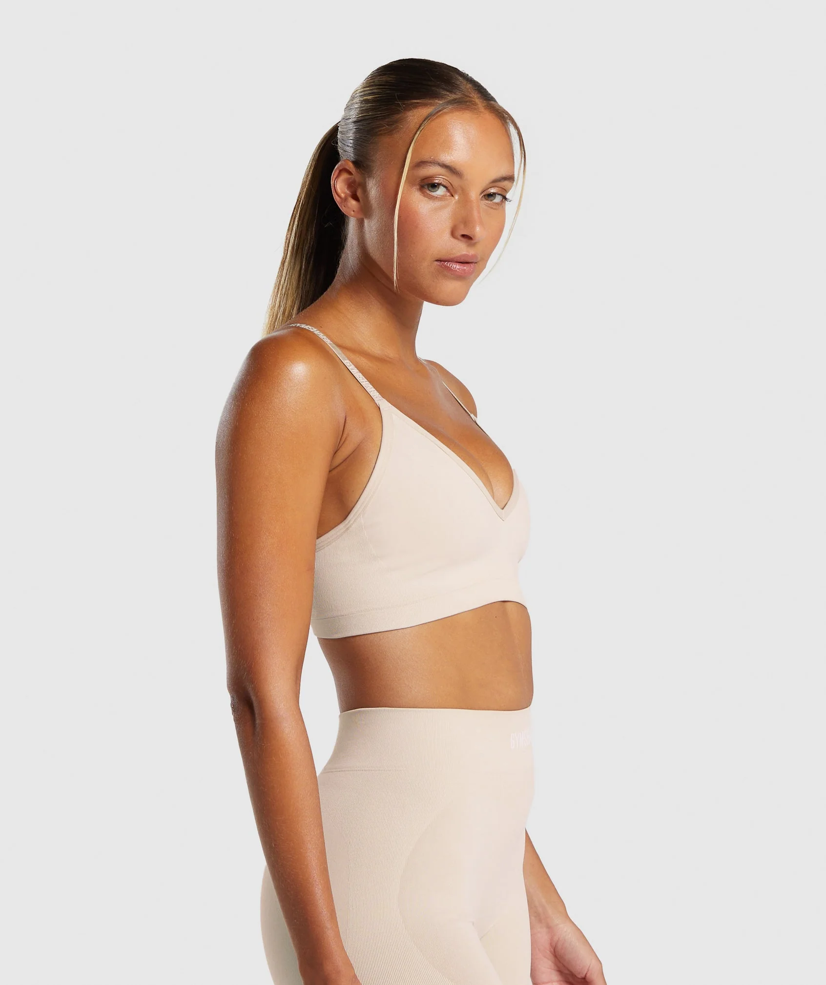 Gymshark Seamless V Neck Bralette - Pebble Grey - Image 3