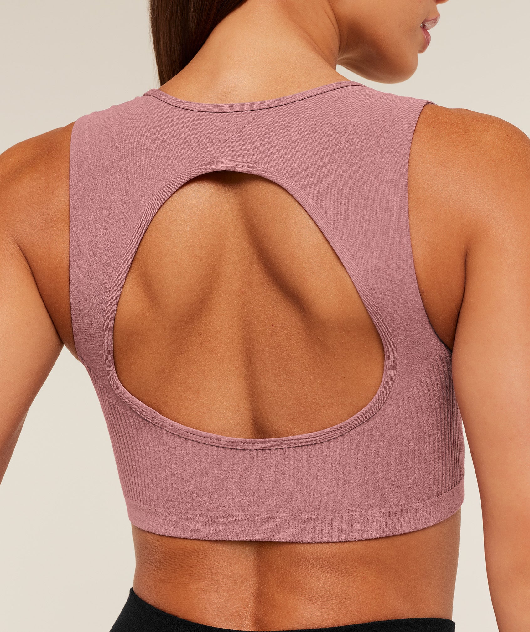 Gymshark Luxe Light Support Sports Bra - Calm Pink - Image 5