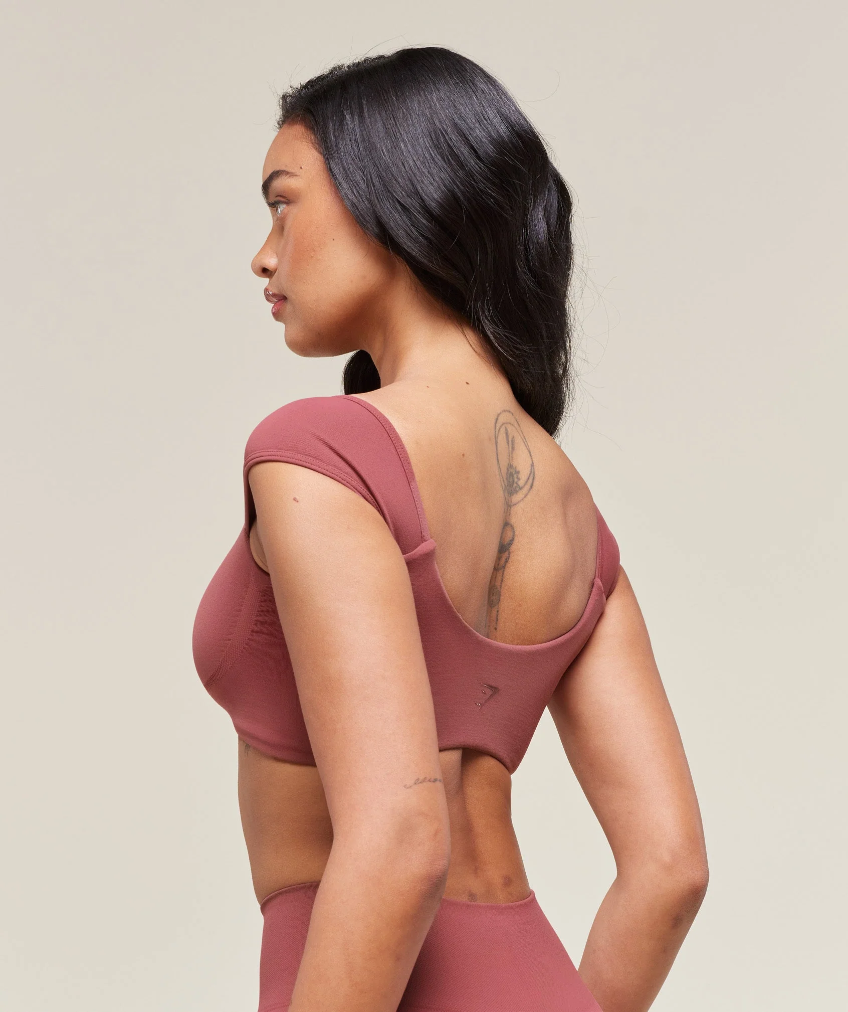 Gymshark Soft Sculpt Cap Sleeve Bralette - Washed Berry Pink - Image 3
