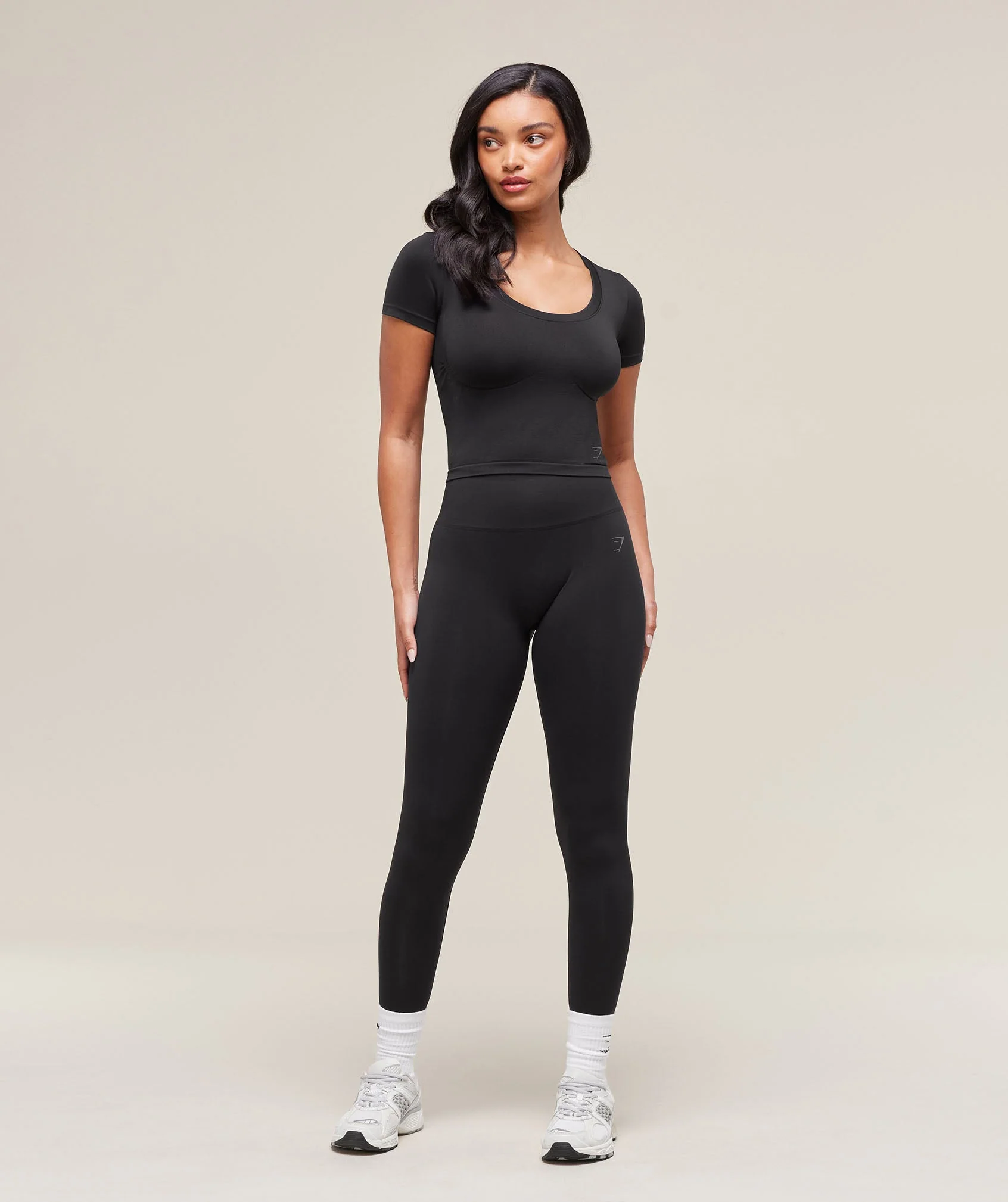 Gymshark Soft Sculpt Midi T-Shirt - Black - Image 3