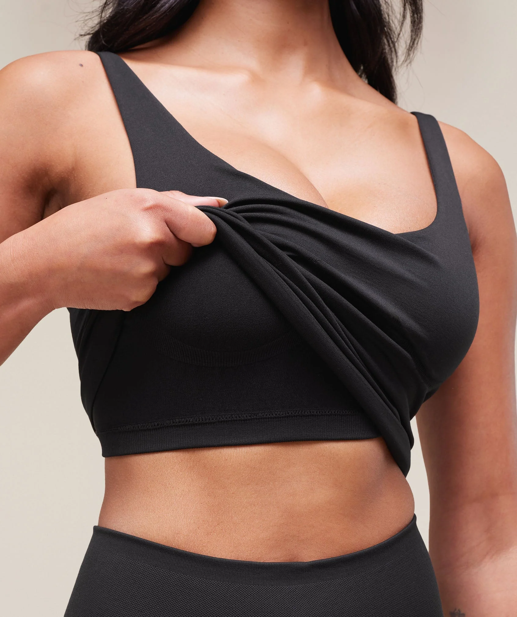 Gymshark Soft Sculpt Tank With Shelf - Black - Image 4