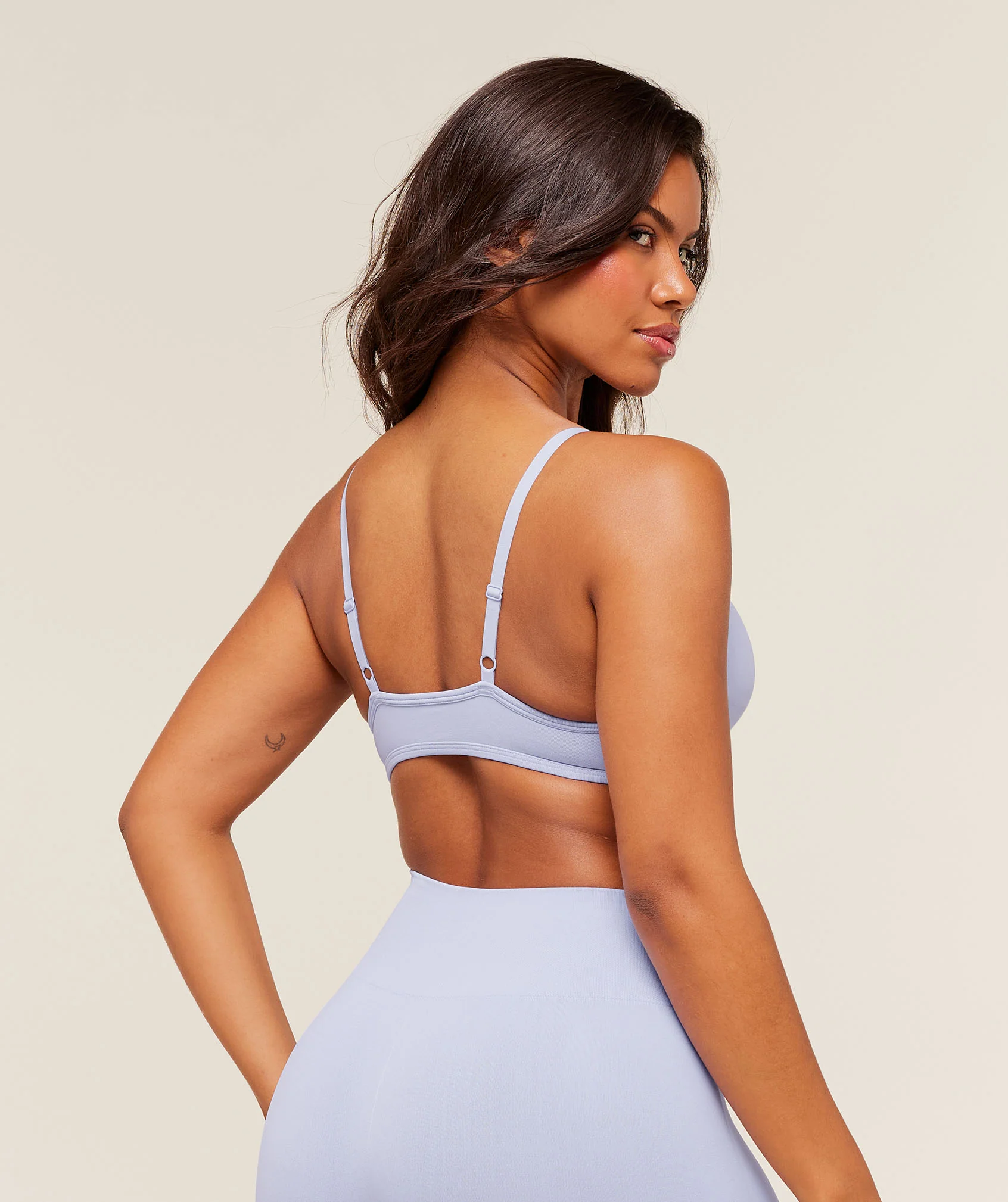 Gymshark Soft Sculpt V-neck Sports Bra - Peri Blue - Image 3