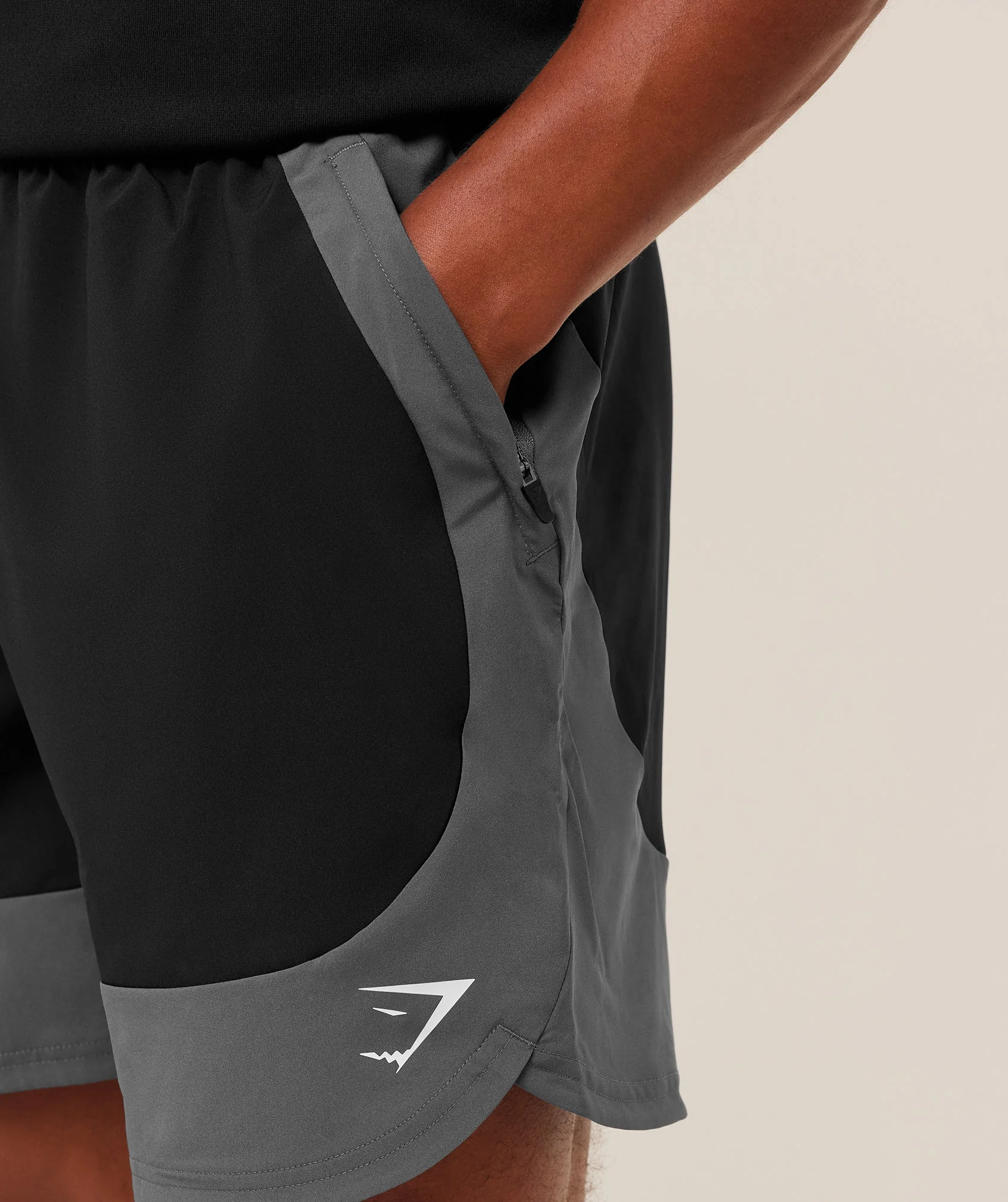 Gymshark Sport 25 Block 7" Shorts - Black/Dark Grey - Image 5