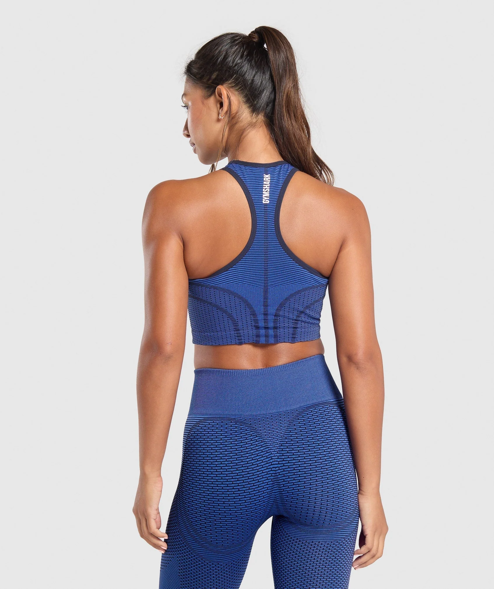Gymshark Sport Seamless Cropped Tank - Force Blue/Pastel Blue - Image 2
