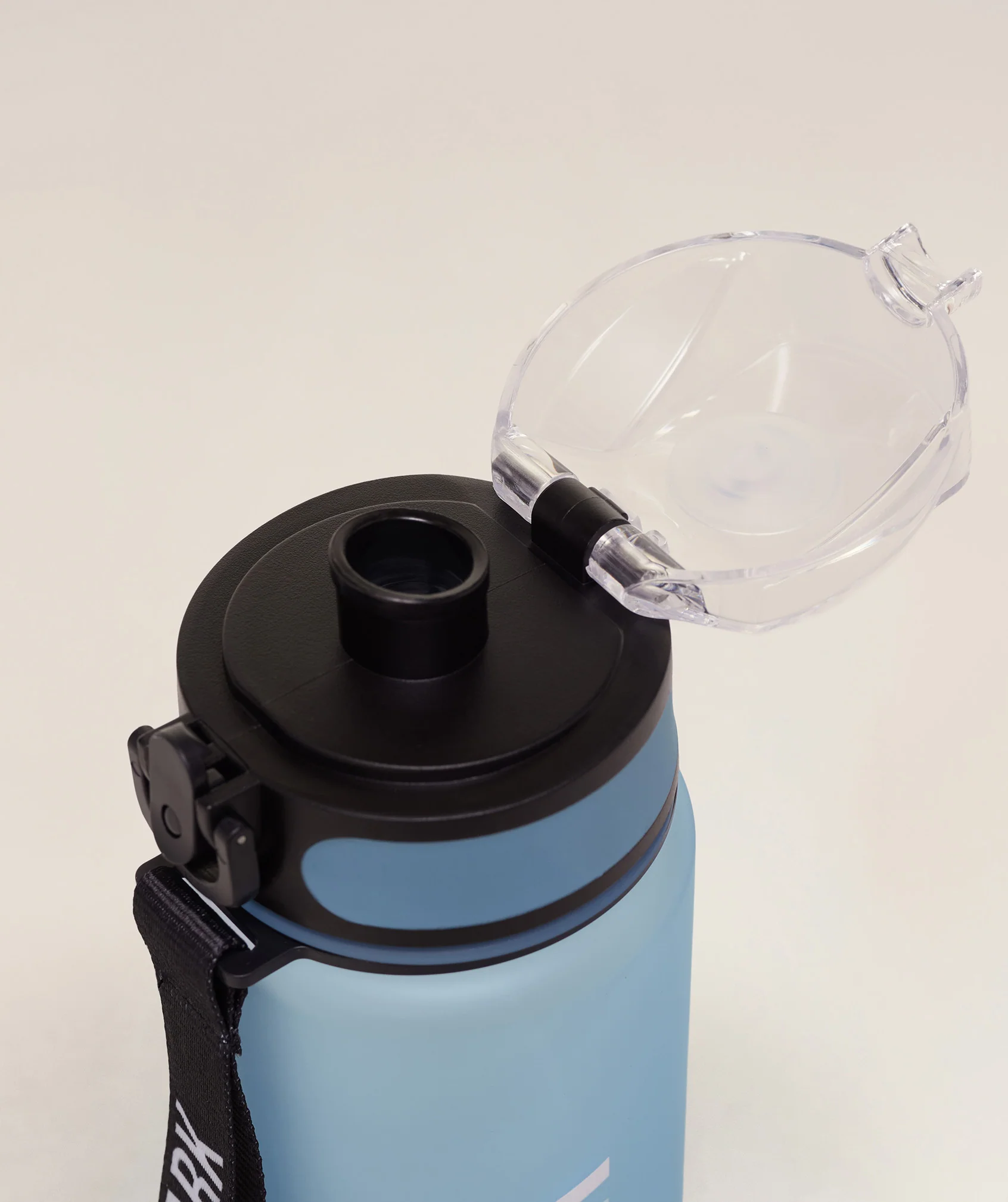 Gymshark Sports Bottle - Bench Blue - Image 3