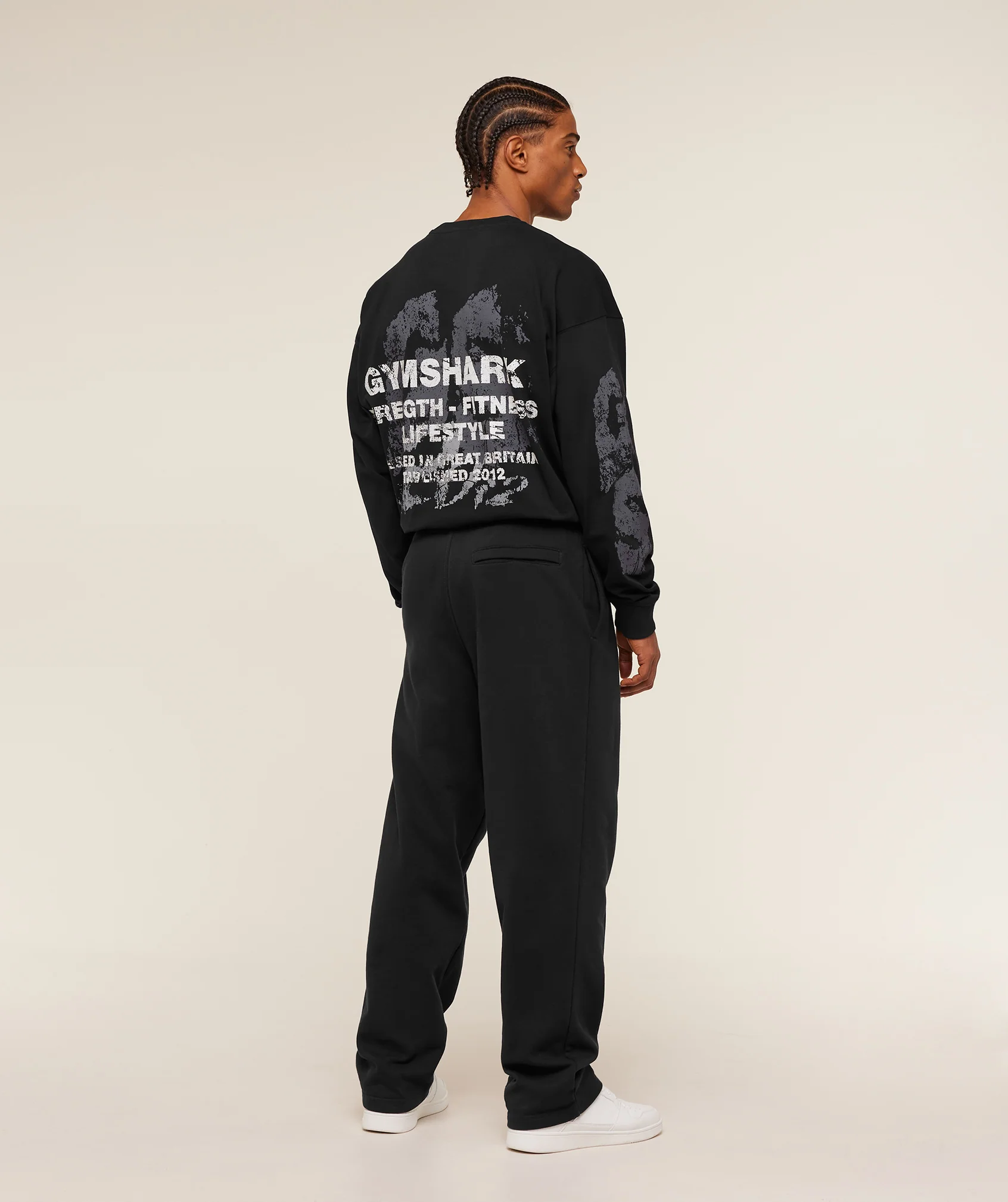 Gymshark Strength Fitness & Lifestyle Long Sleeve T-Shirt - Black - Image 4