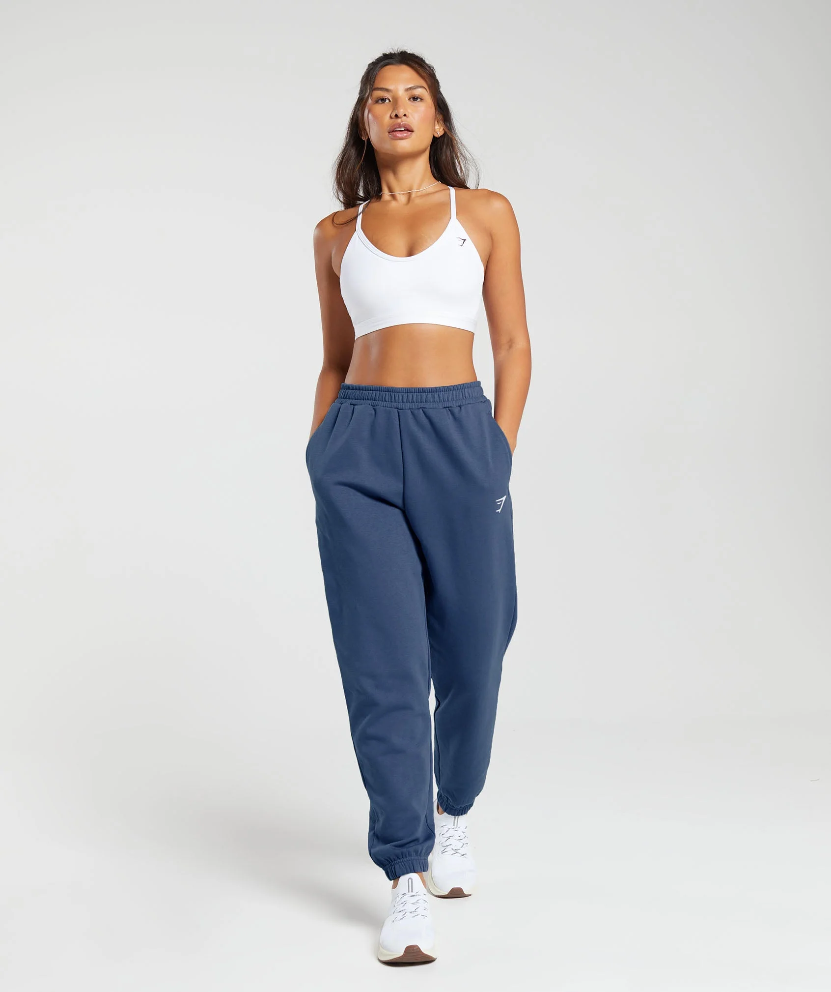 Gymshark Training Regular Fleece Joggers - Ash Blue - Image 4