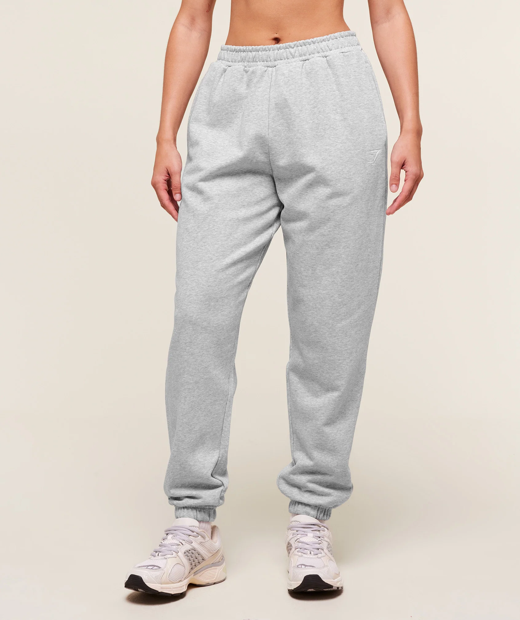Gymshark Training Regular Fleece Joggers - Light Grey Core Marl - Image 2