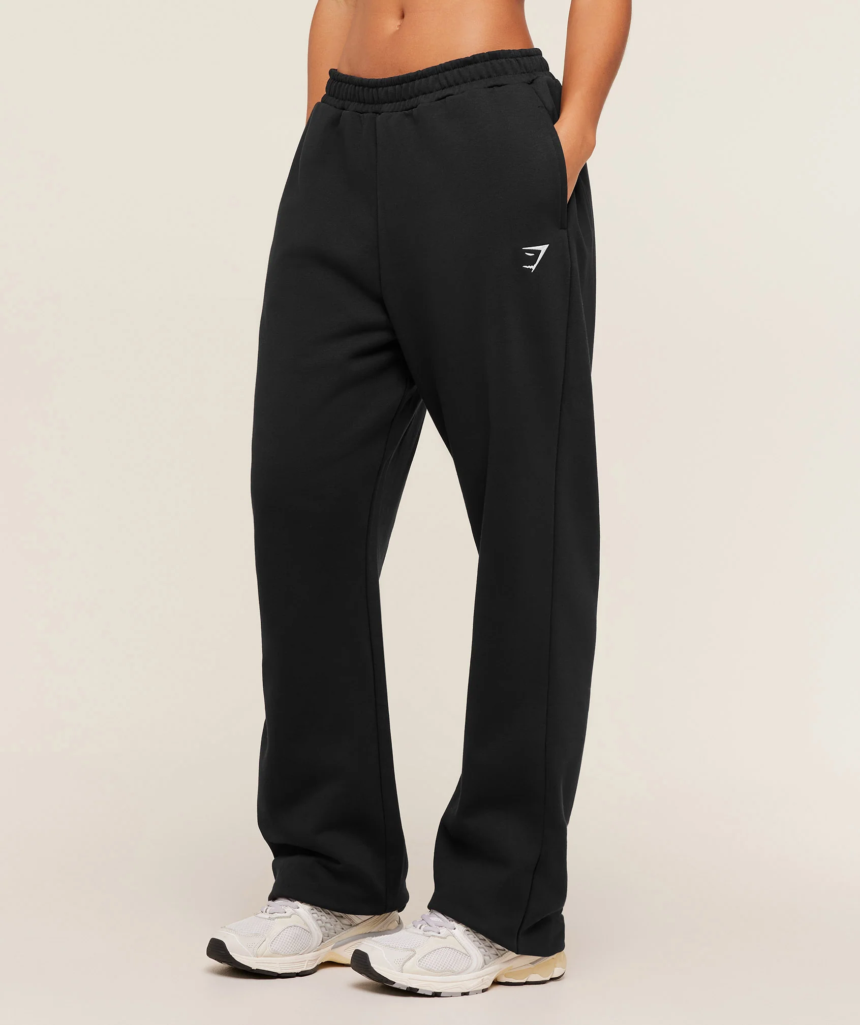 Gymshark Training Fleece Straight Leg Tall Pants - Black - Image 3