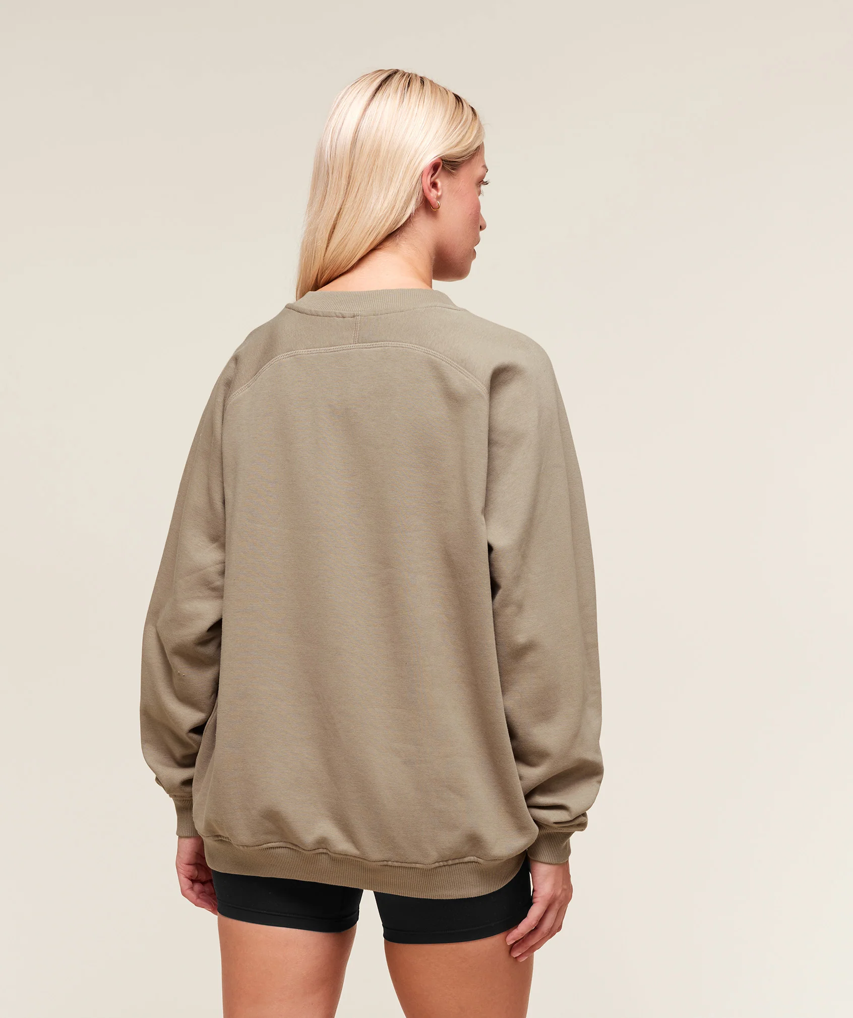 Gymshark Training Oversized Fleece Sweatshirt - Lifestyle Brown - Image 2