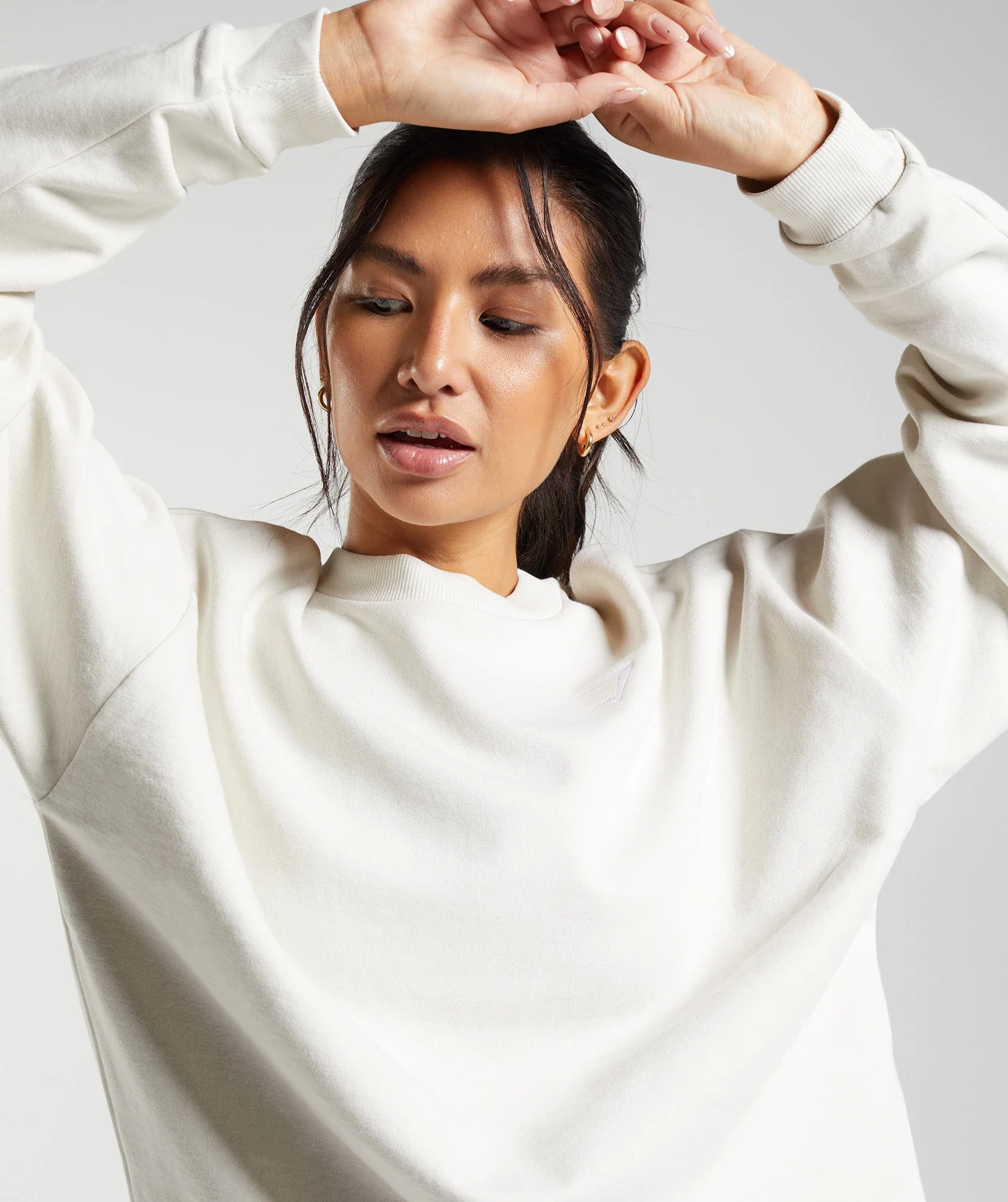 Gymshark Training Oversized Sweatshirt - Vanilla White - Image 4