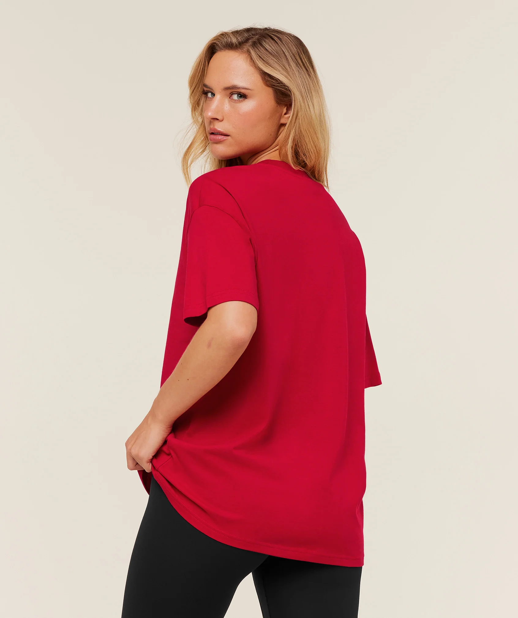 Gymshark Training Oversized T-Shirt - Carmine Red - Image 3
