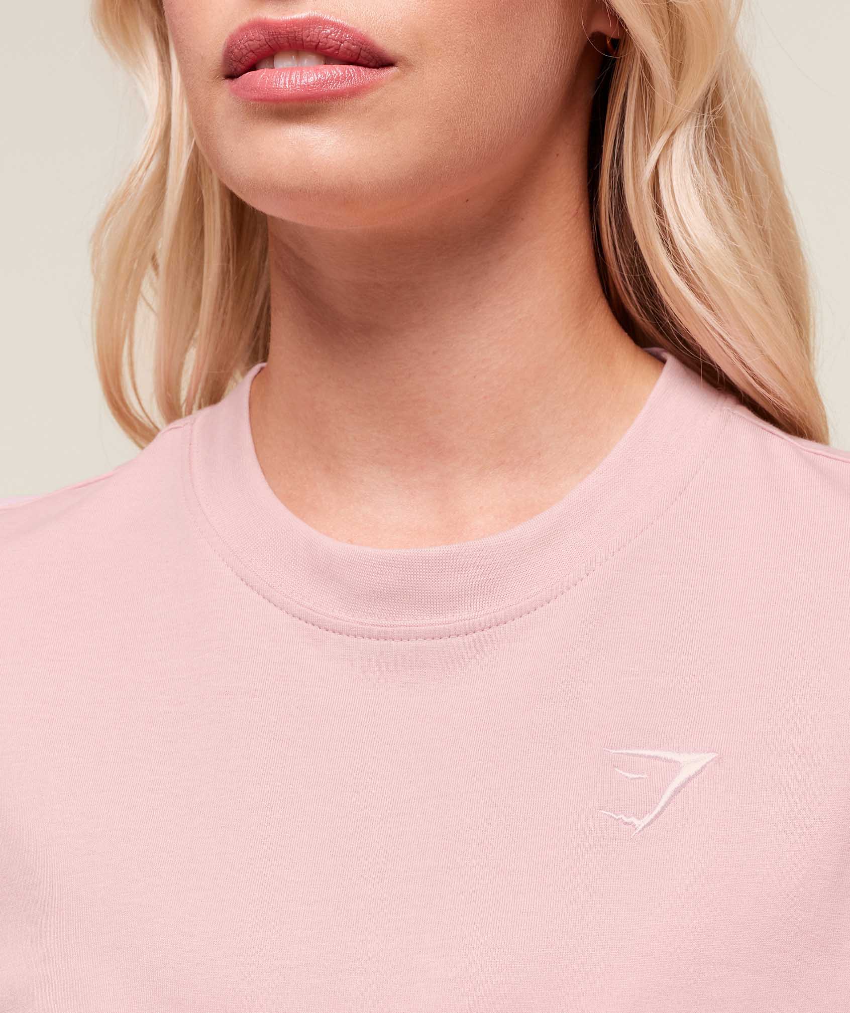 Gymshark Training Oversized T-Shirt - Cloud Pink - Image 4