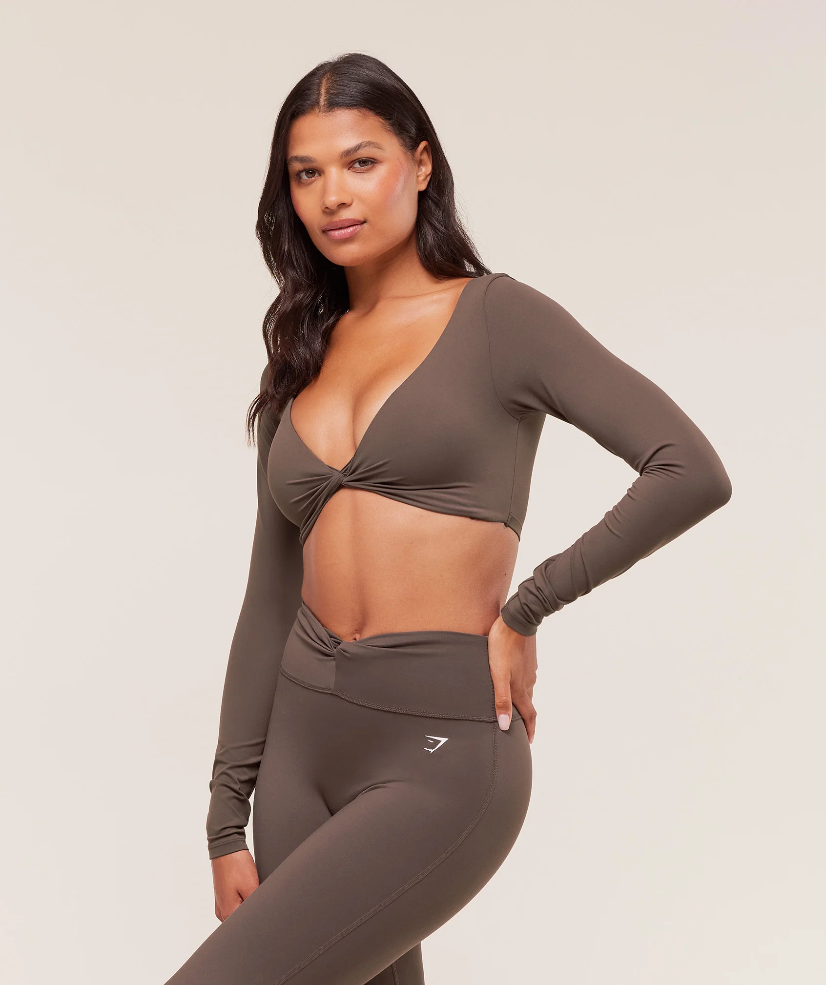Gymshark Twist Front Long Sleeve Crop Top - Walnut Brown - Image 3