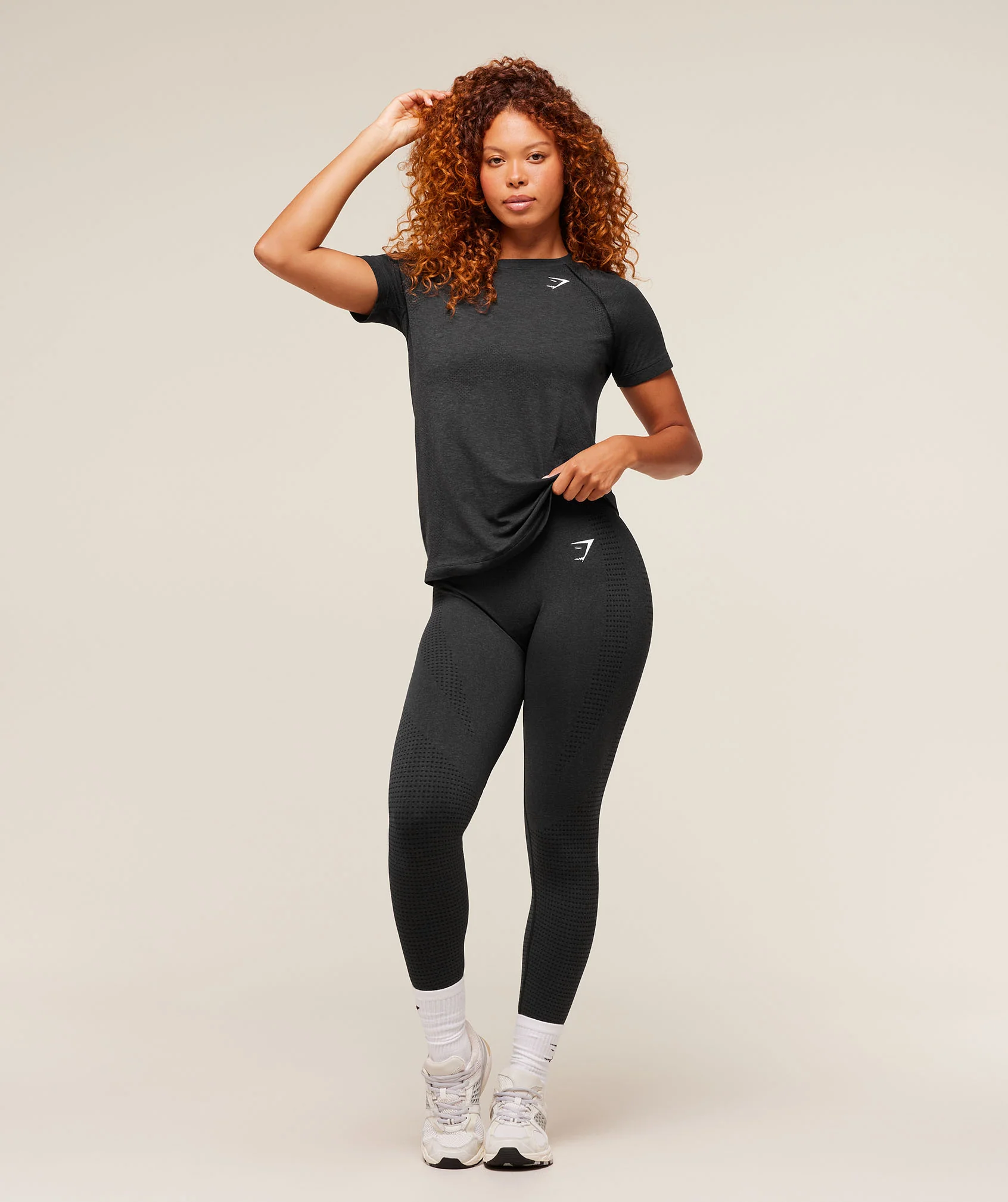 Gymshark Vital Seamless 2.0 Light T-Shirt - Black Marl - Image 4
