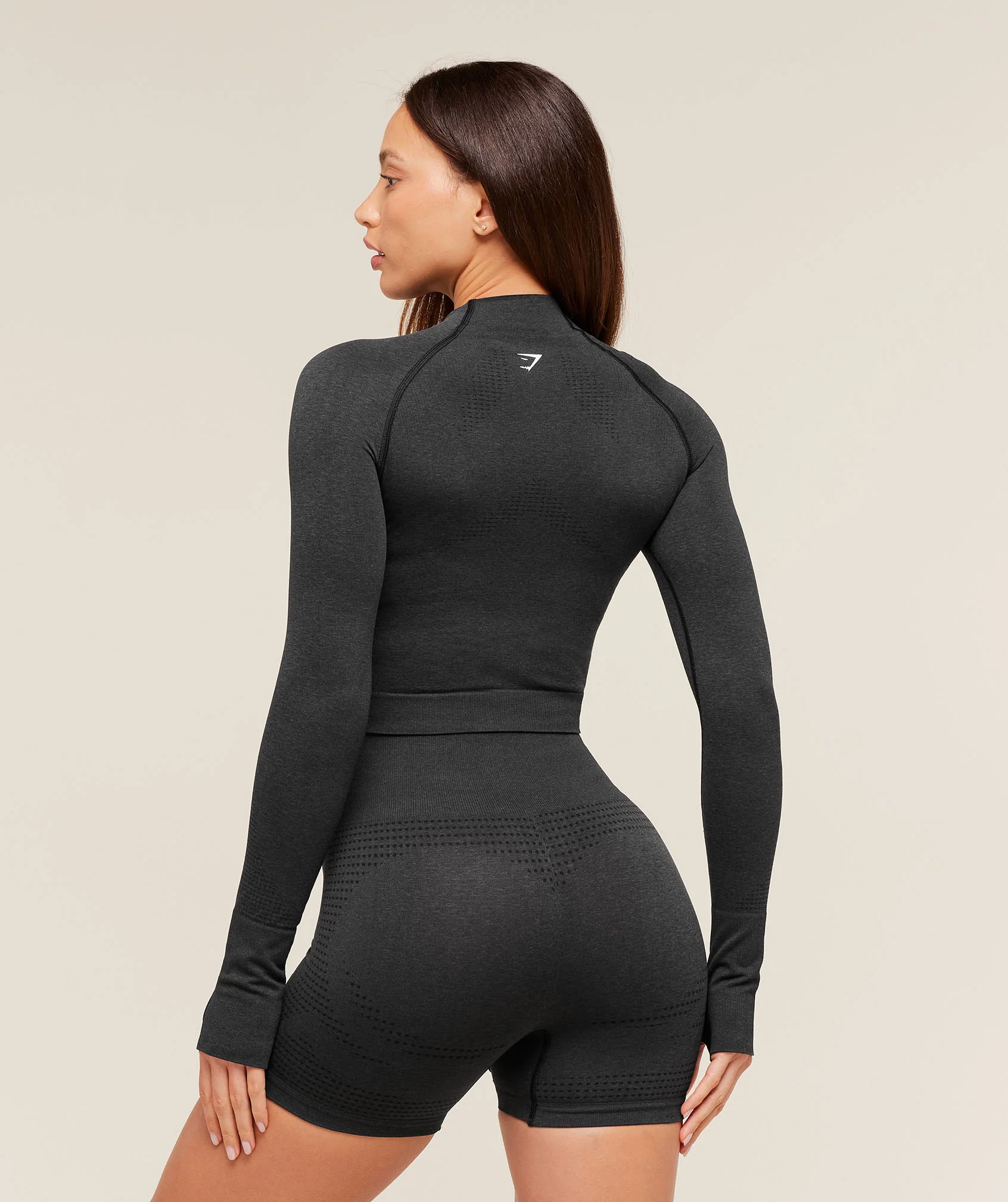Gymshark Vital Seamless Midi Zip 2.0 Pullover - Black Marl - Image 2