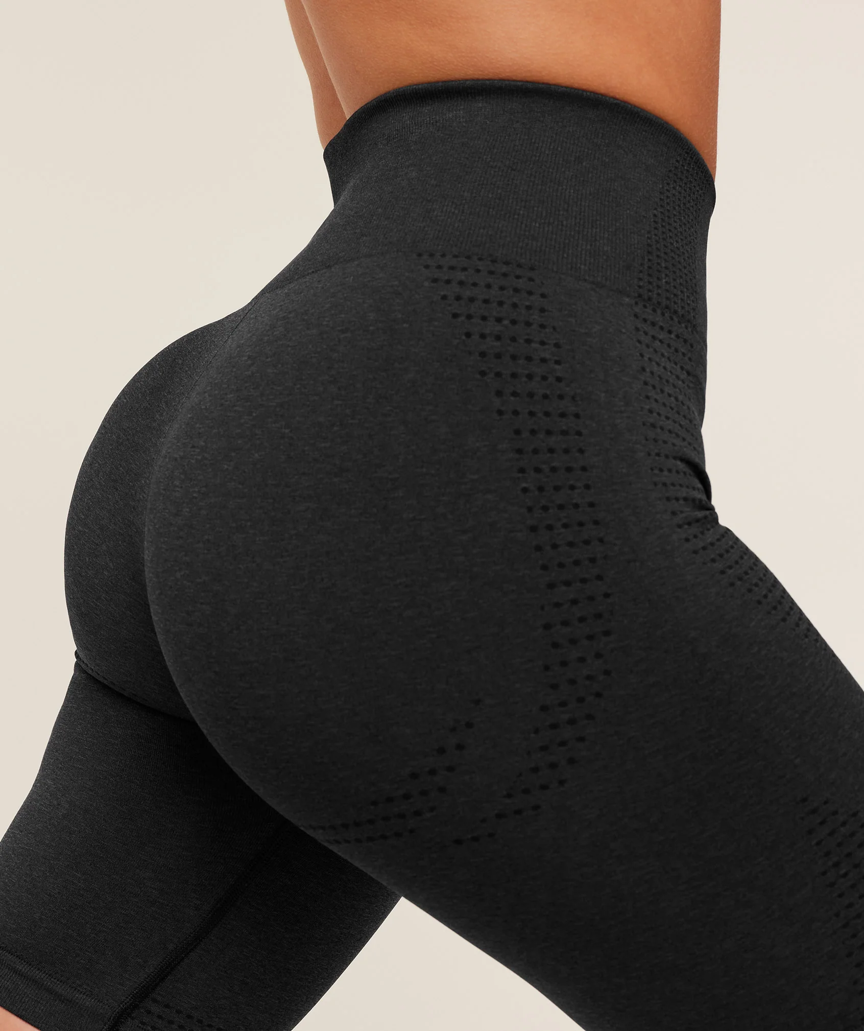 Gymshark Vital 7" Shorts - Black Marl - Image 6