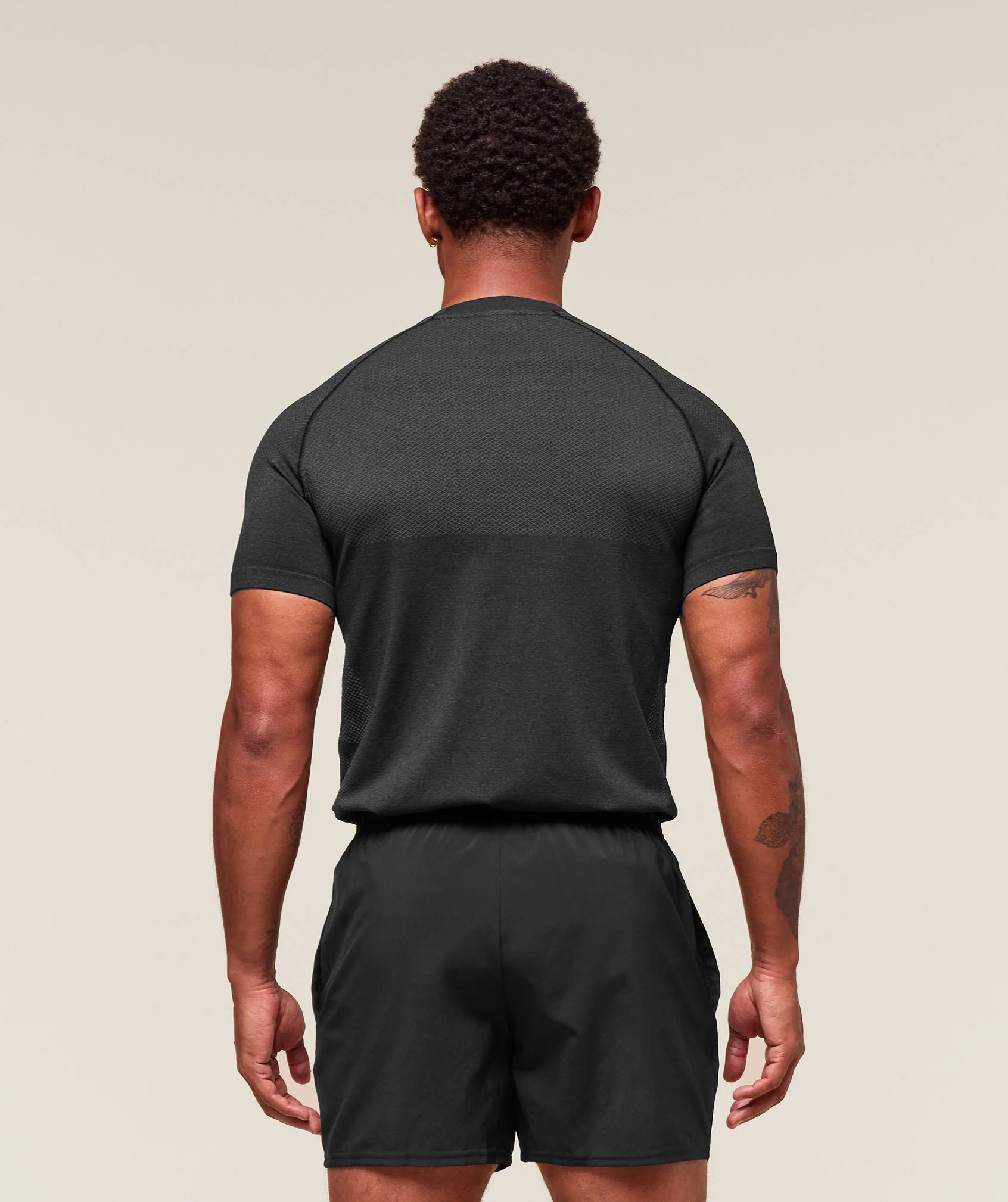 Gymshark Vital Seamless T-Shirt - Black/Silhouette Grey - Image 2