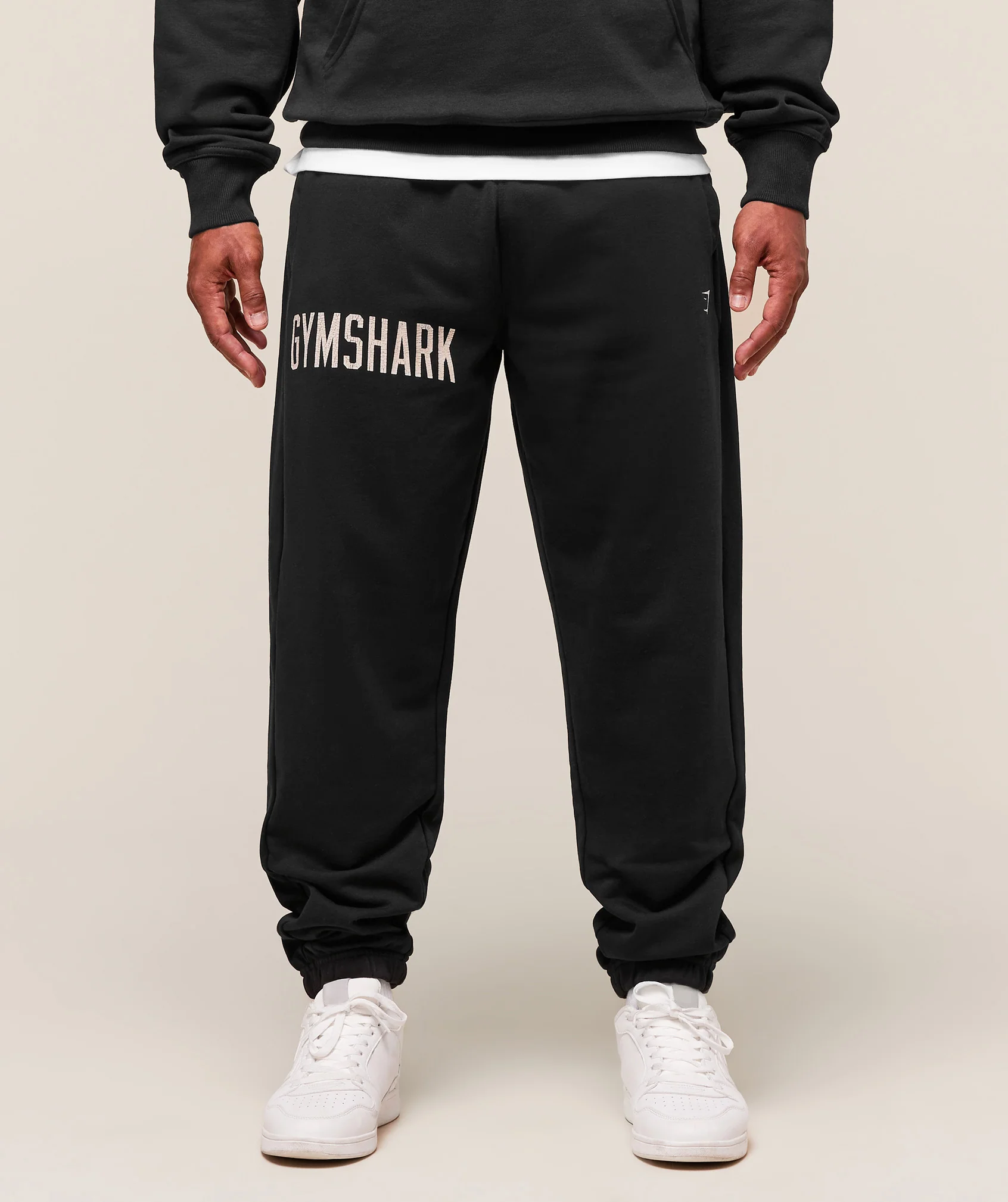 Gymshark Worn Graphic Joggers - Black