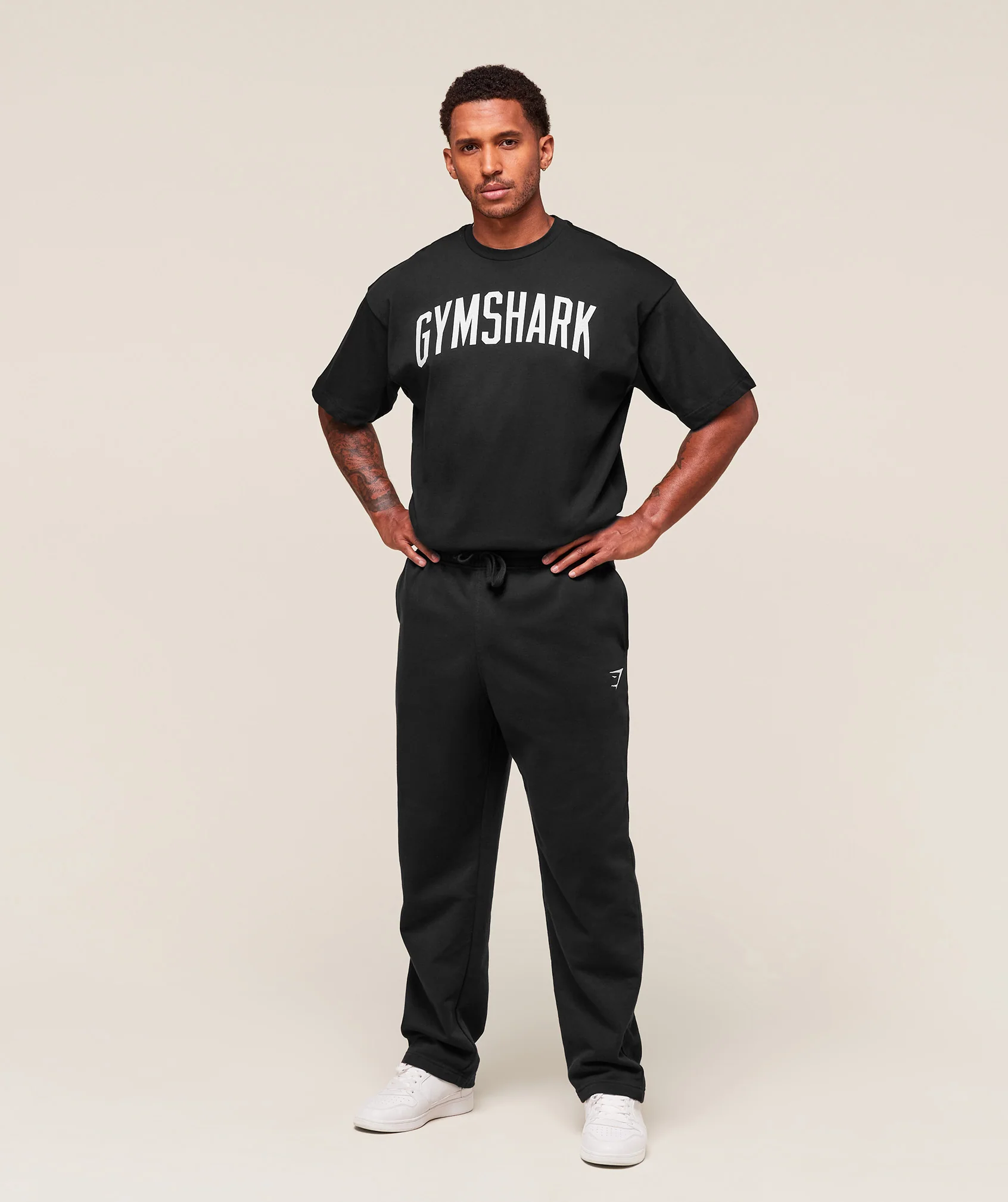 Gymshark Worn Graphic T-Shirt - Black - Image 6